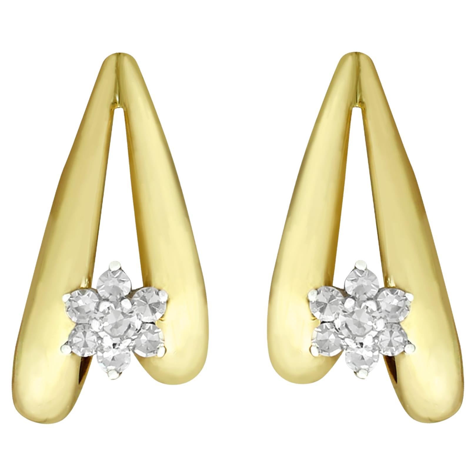 1970er Jahre Diamant- und Gelbgold-Tropfen-Ohrringe im Angebot