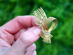 Vintage 1970s 0.28ct Diamond and 18k Yellow Gold Spray Brooch