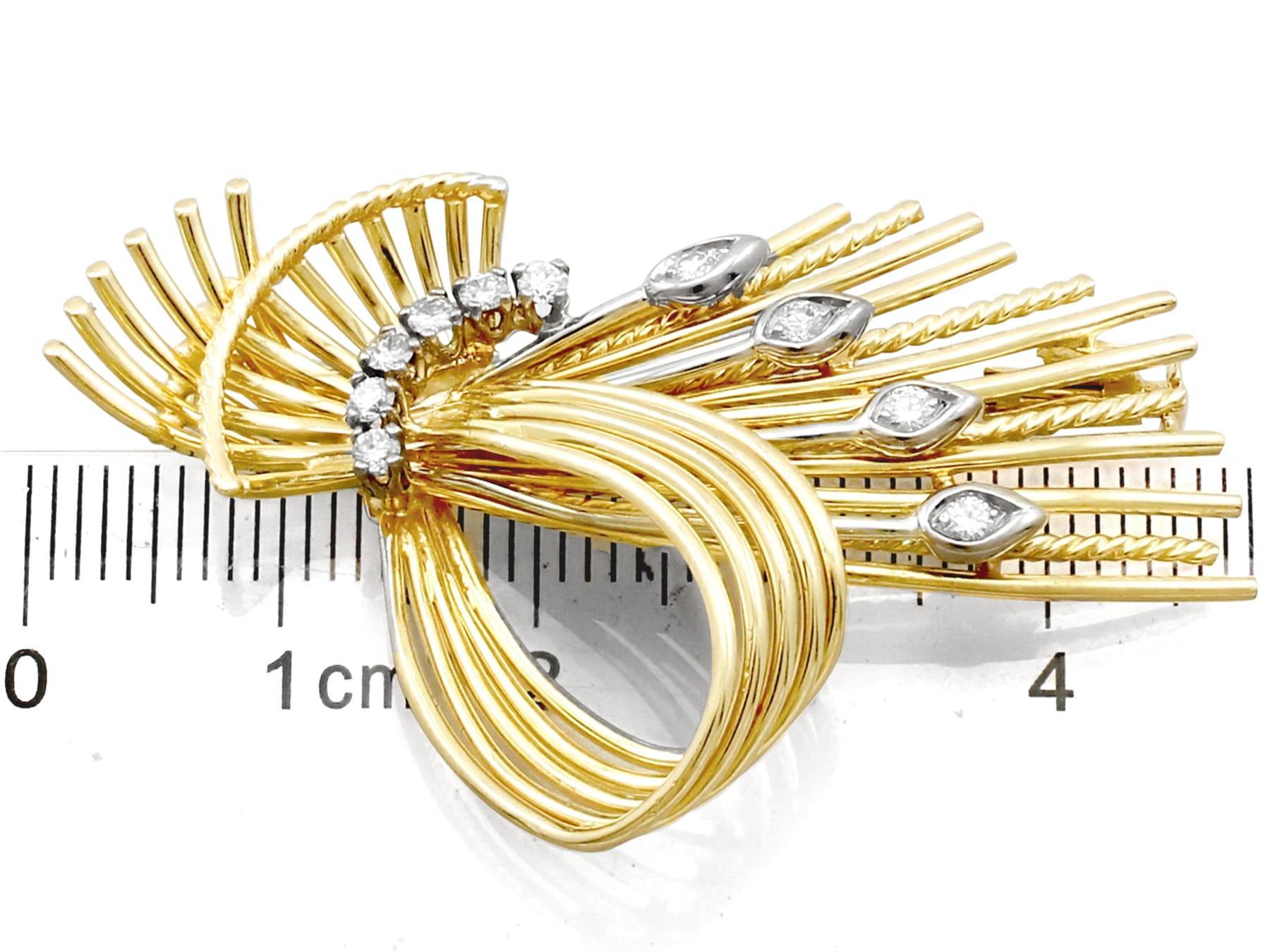 Broche vintage en or jaune 18 carats et diamants, années 1970 Pour femmes en vente
