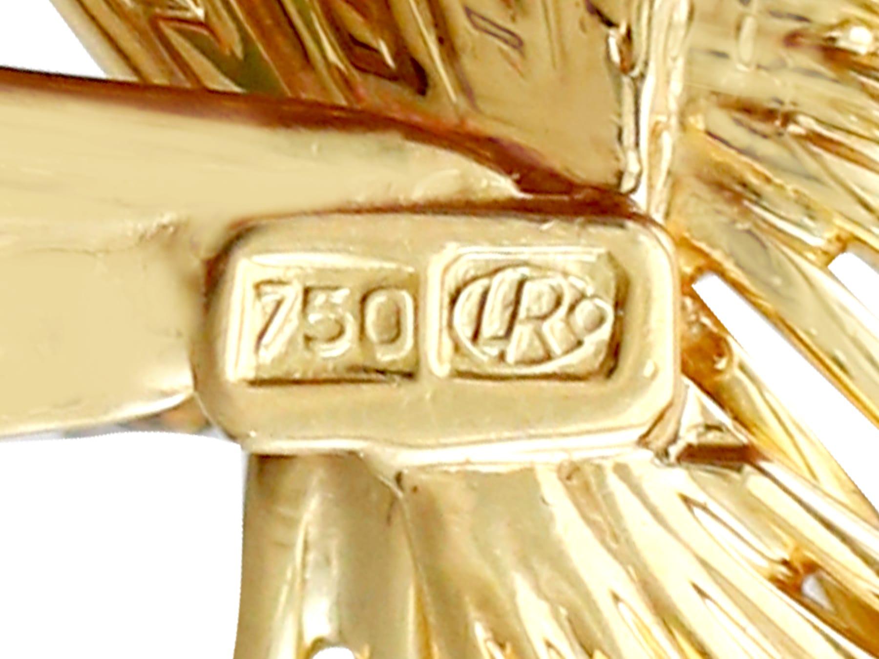 Broche vintage en or jaune 18 carats et diamants, années 1970 en vente 1