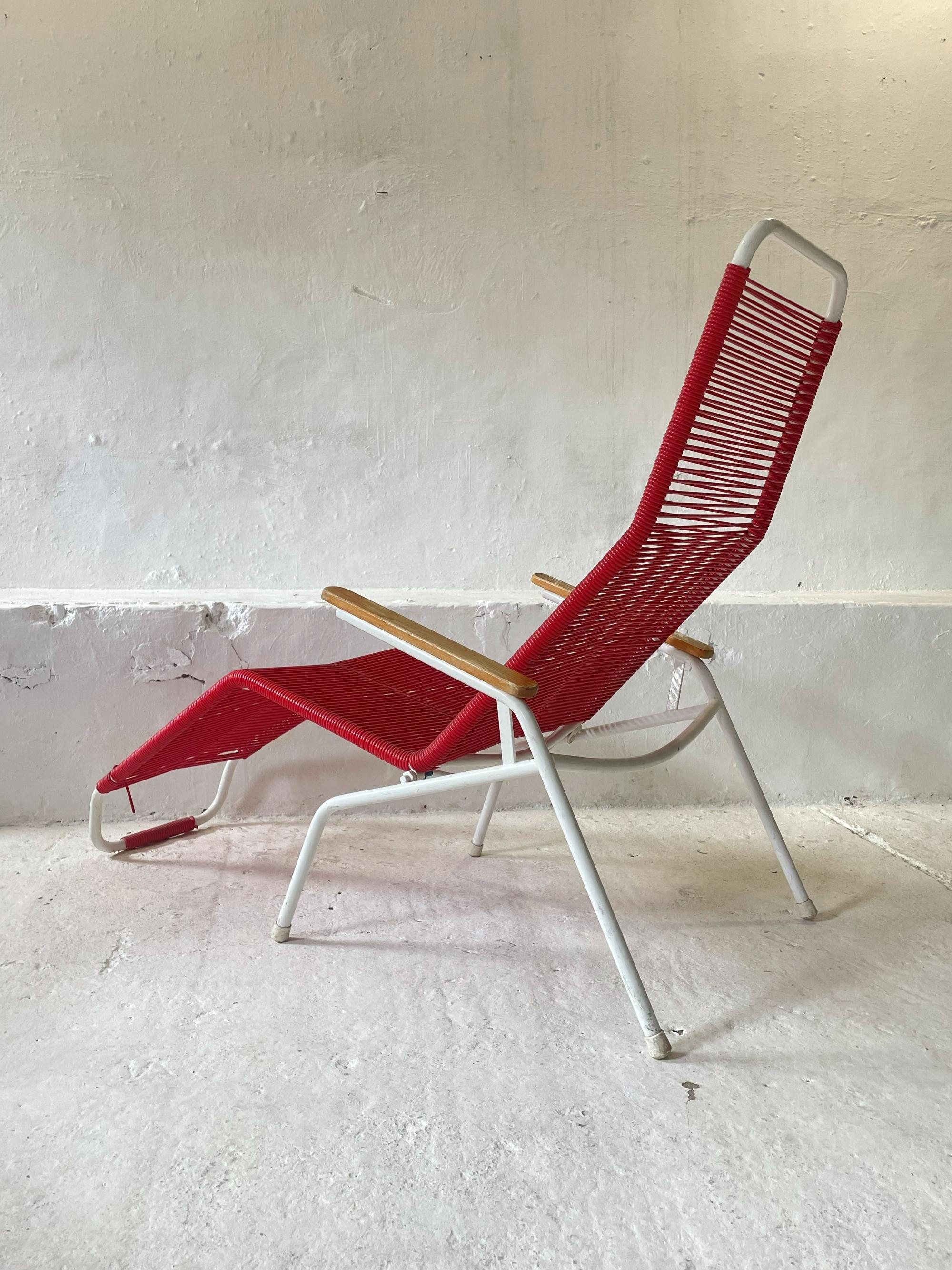 Vintage anni '70 Elefant Möbel Spaghetti Garden Recliner In condizioni buone in vendita a Debrecen, HU