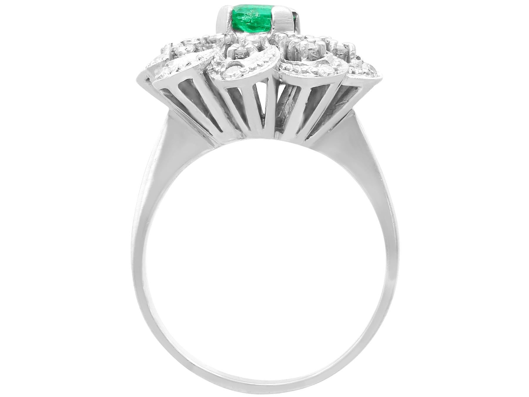 Women's or Men's Vintage 1970s Emerald and Diamond White Gold Cocktail Ring For Sale