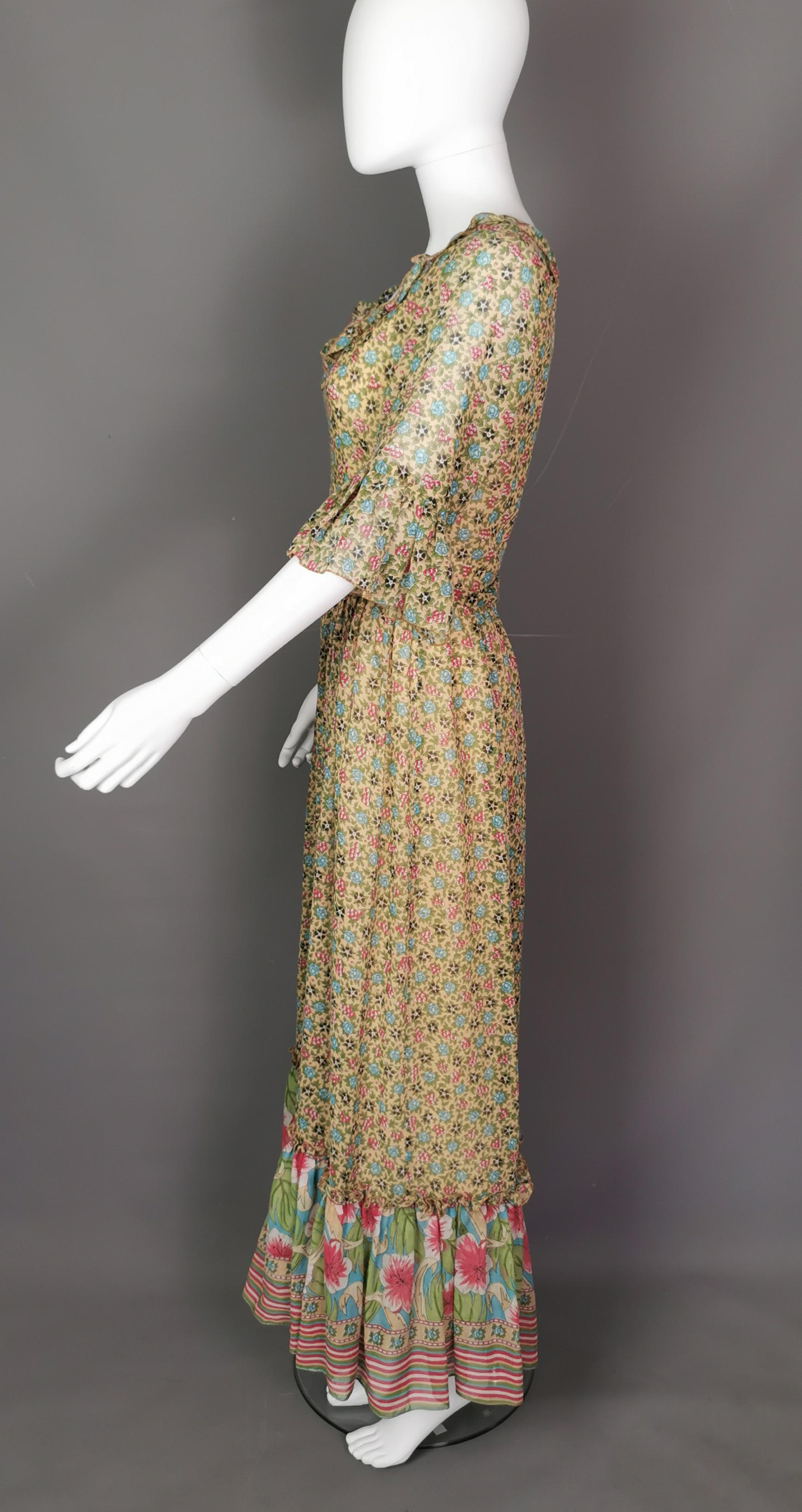 Women's Vintage 1970s floral maxi dress, Boho, frill hem  For Sale