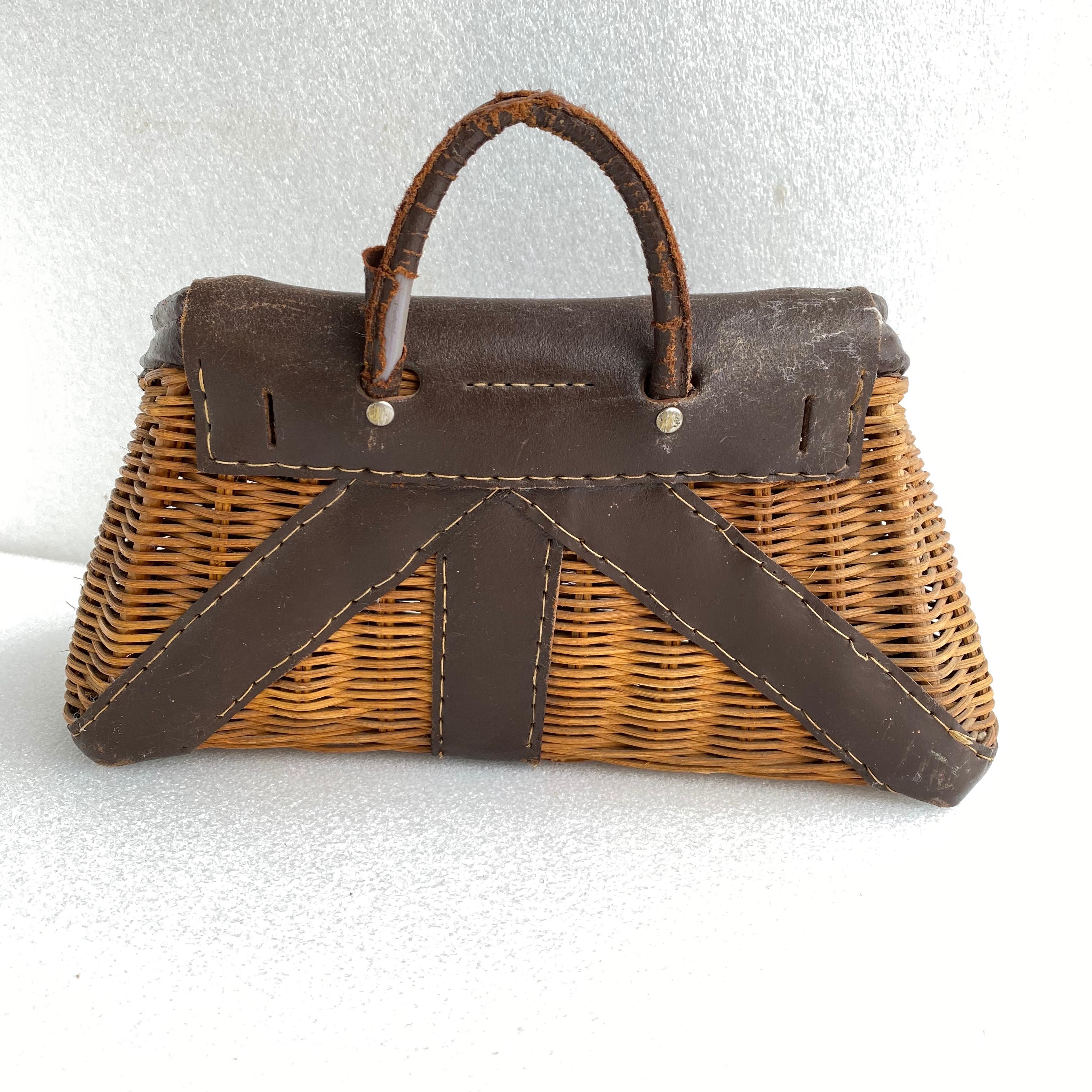 Leather Vintage 1970s Fly Fishers Supply Basket