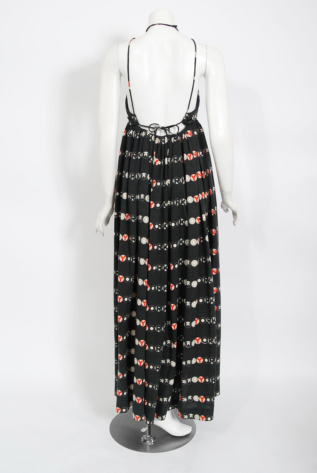 Vintage 1970's Geoffrey Beene Novelty 'New York' Print Knit Backless Maxi Dress 2