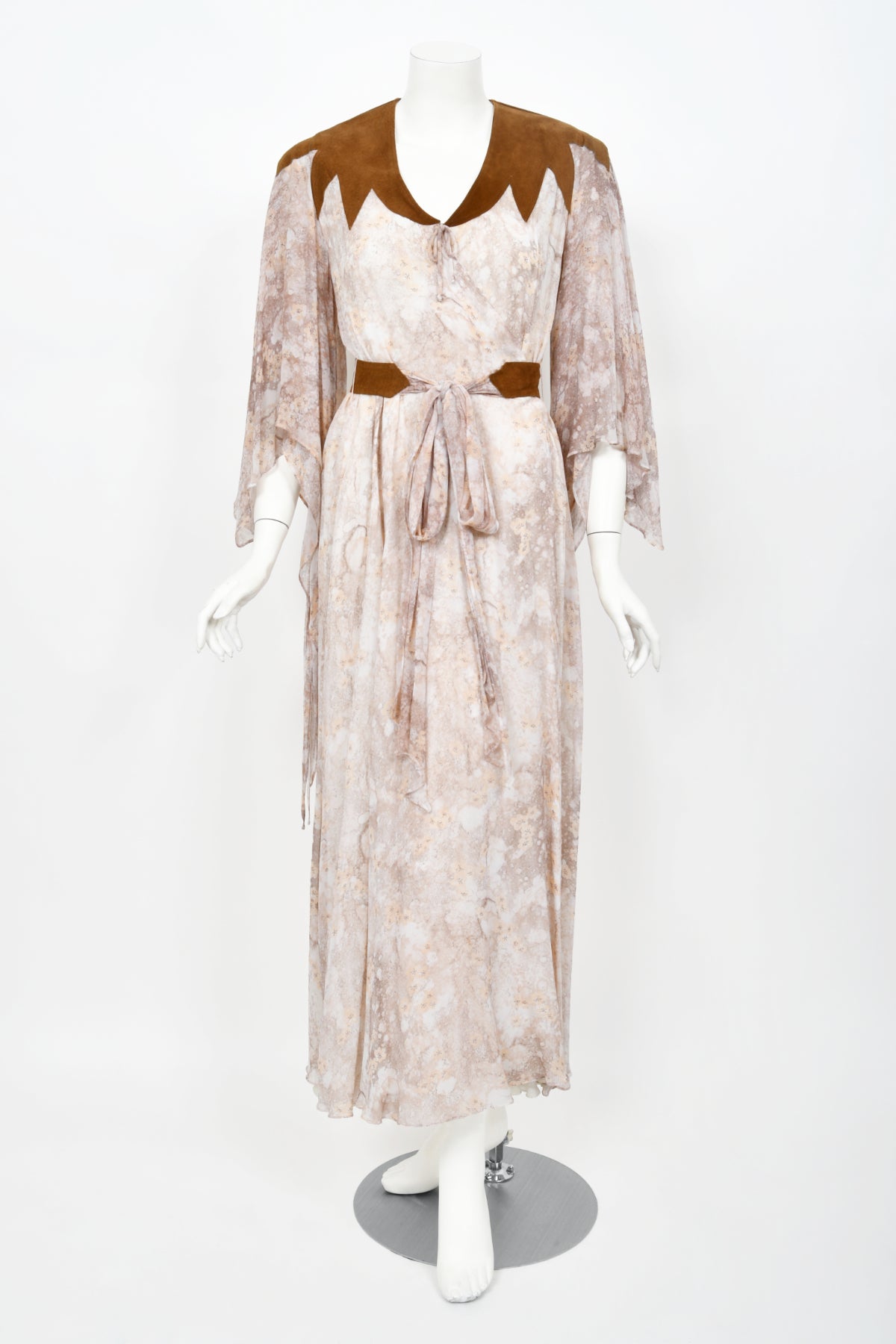 Women's Vintage 1970s Giorgio Sant' Angelo Watercolor Chiffon & Suede Angel-Sleeve Dress For Sale