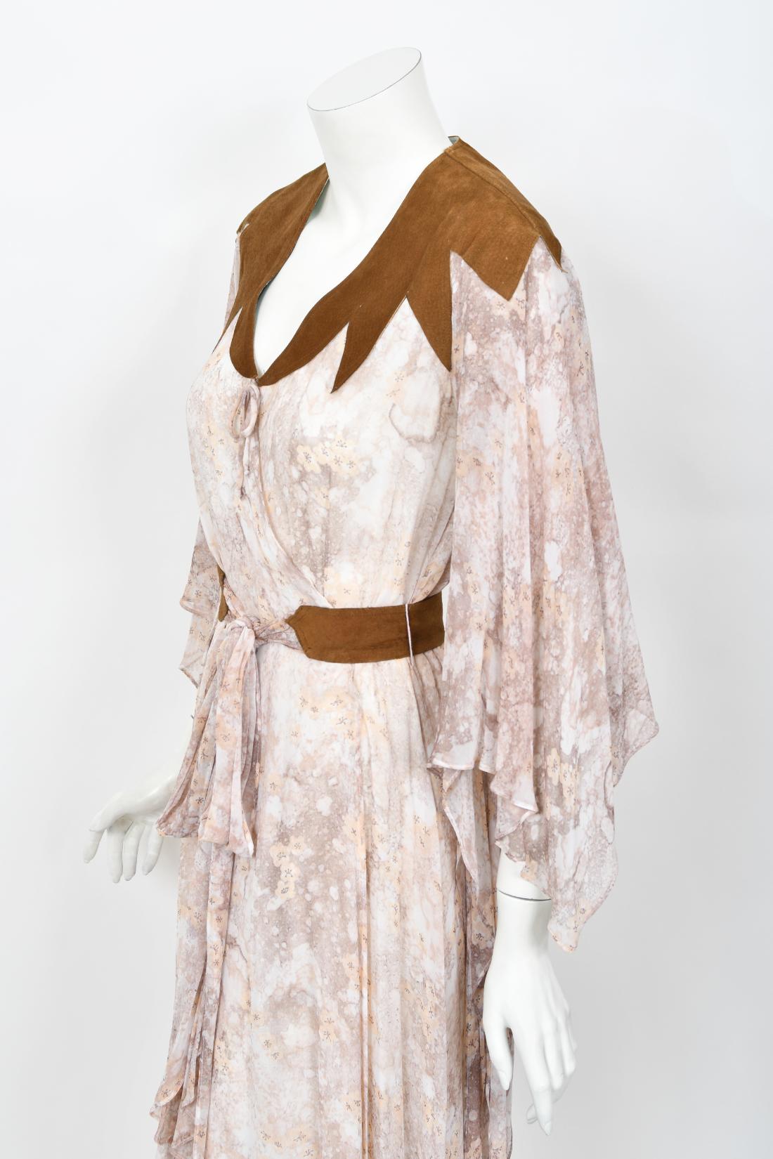 Vintage 1970s Giorgio Sant' Angelo Watercolor Chiffon & Suede Angel-Sleeve Dress For Sale 7