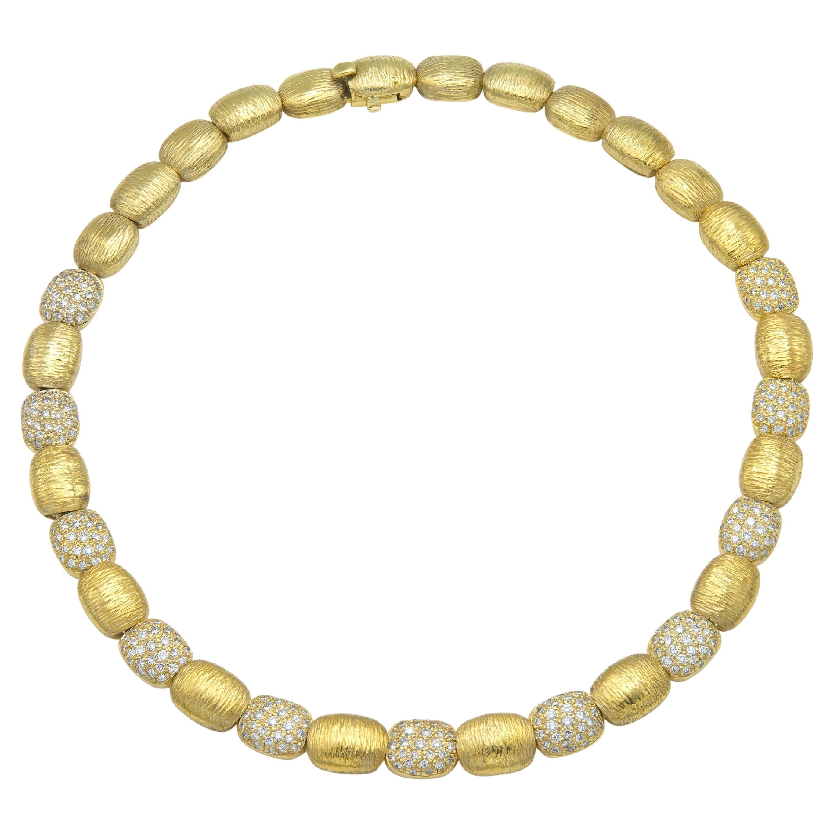 Vintage 1970s Gold and Diamond Necklace