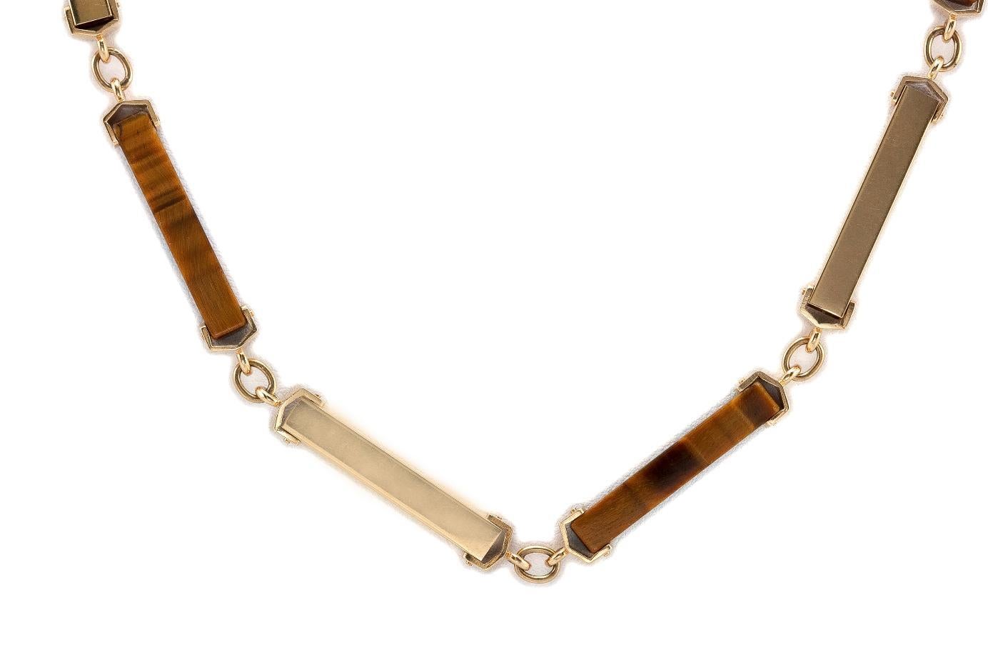 Collar vintage de eslabones de oro y ojo de tigre de los años 70 Corte mixto en venta