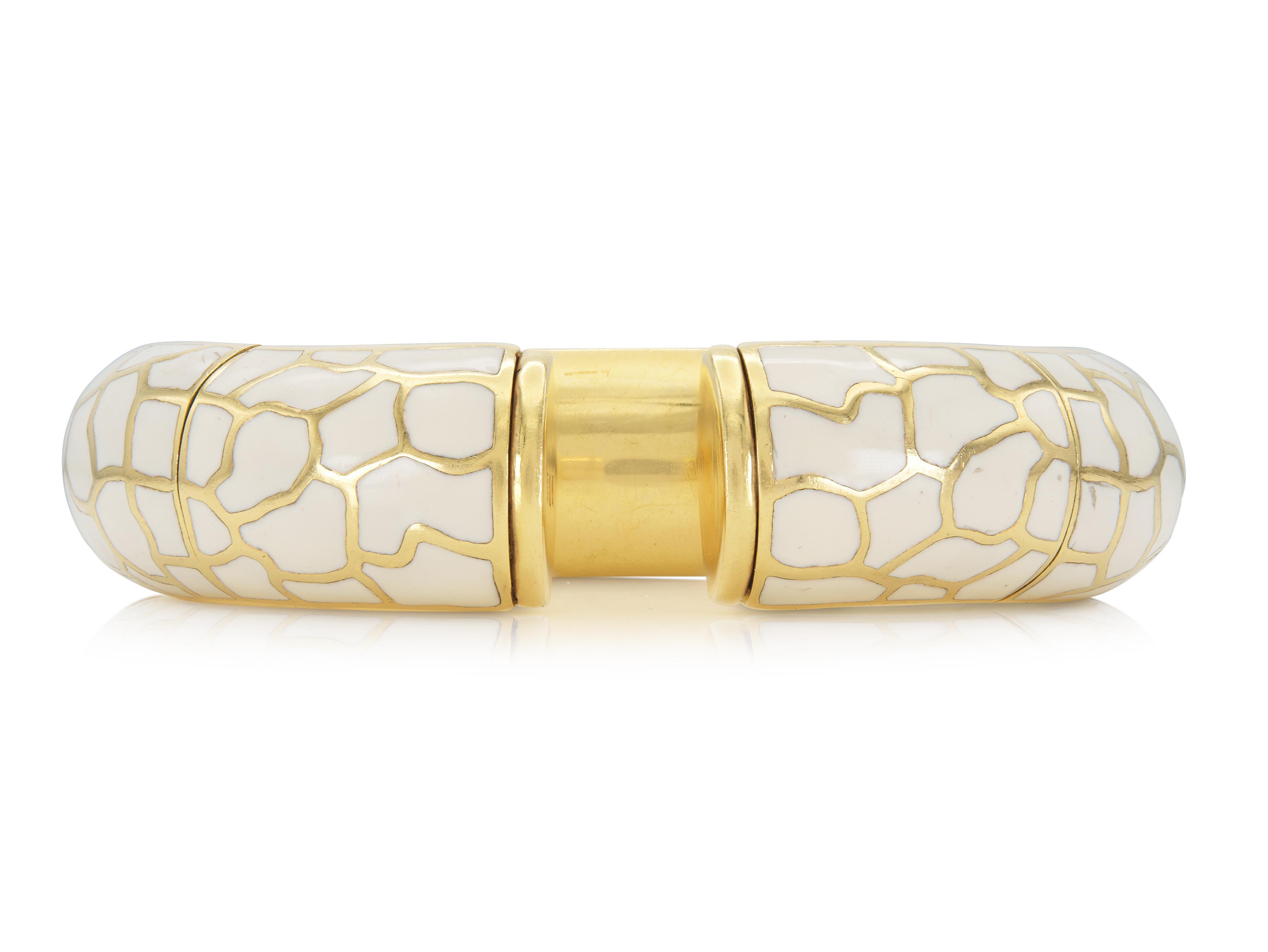 Bracciale vintage anni '70 in oro e smalto bianco In condizioni buone in vendita a New York, NY