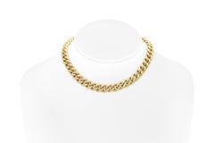 Vintage 1970s Gold Curb Link Toggle Necklace