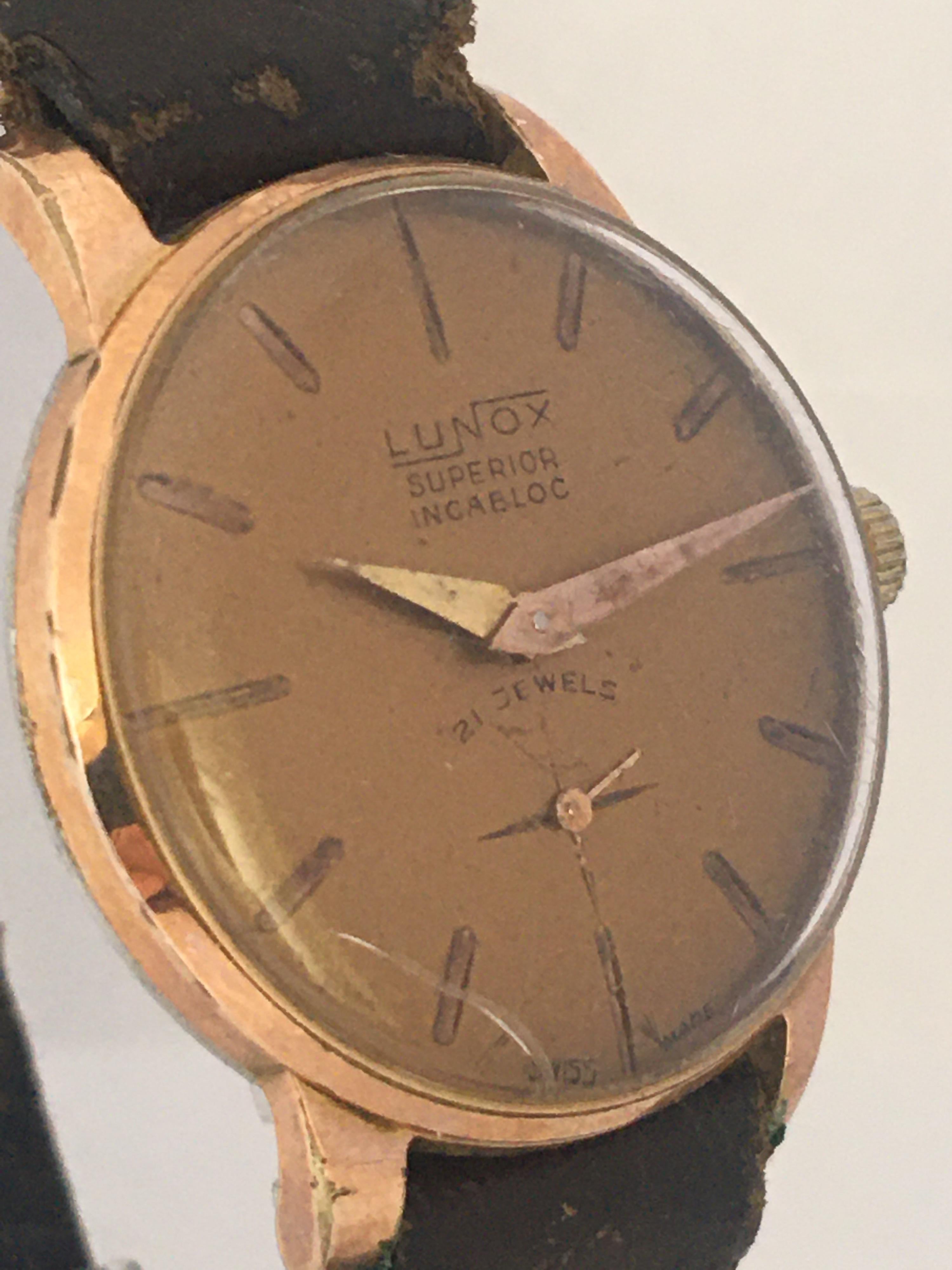 This beautiful pre-owned vintage hand-winding ladies watch is working and ticking well. Visible signs of ageing and wear with scratches on the glass and on the gold plated watch case. There is a small crack on the glass as shown. Some tarnishes on