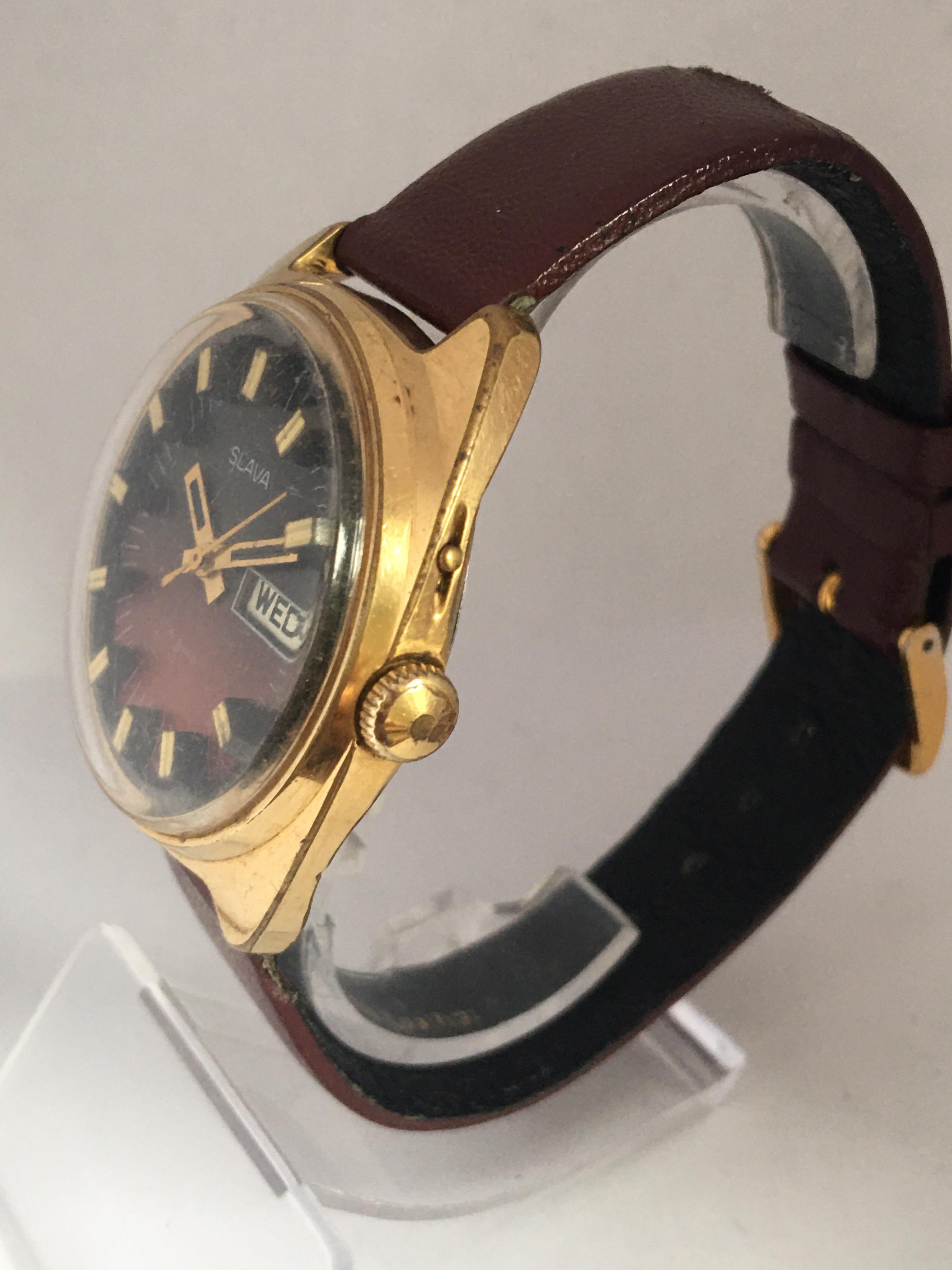 Vintage 1970s Gold-Plated and Stainless Steel Back SLAVA Mechanical Watch For Sale 6
