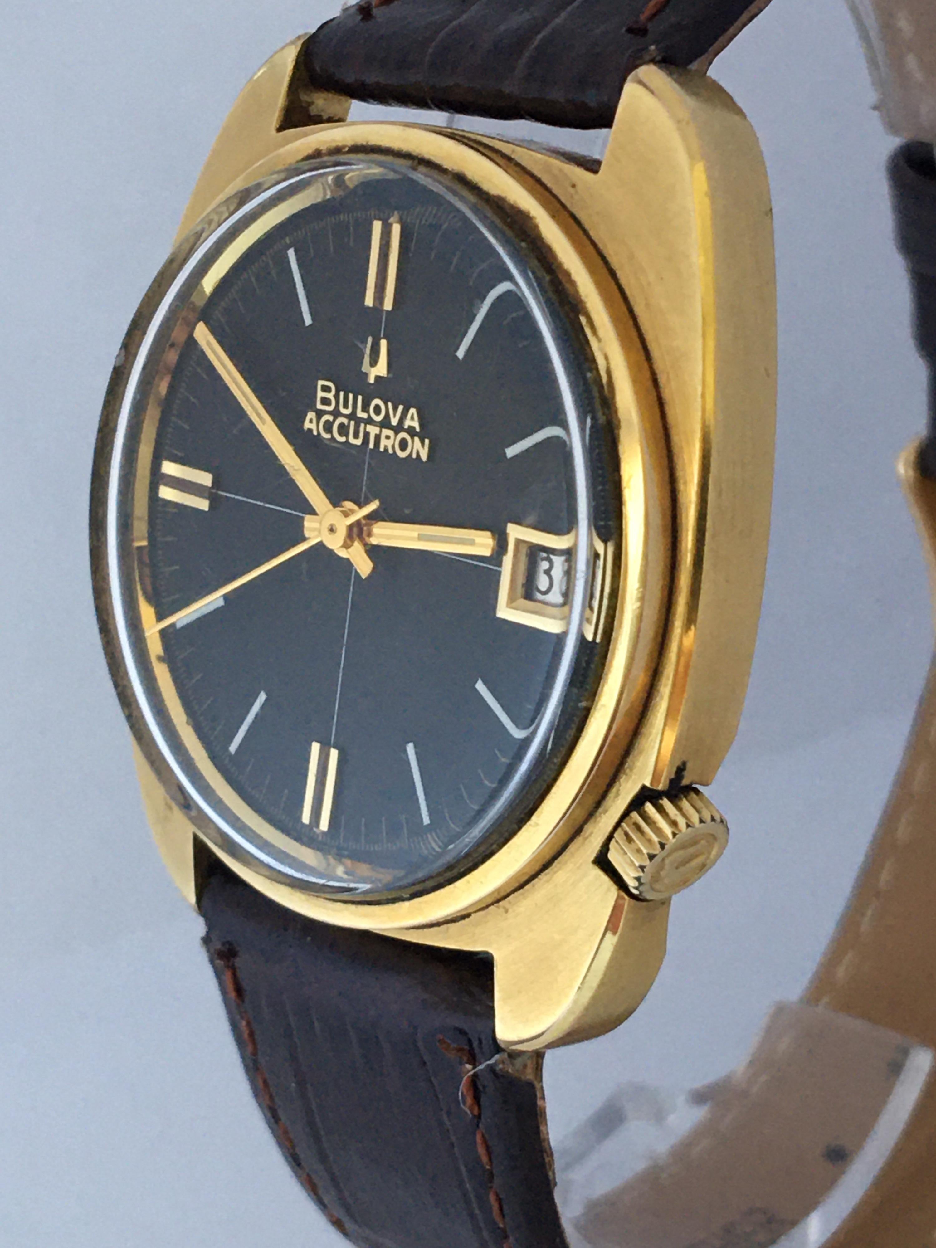 Vintage 1970s Gold-Plated Bulova Accutron Gent Watch 9