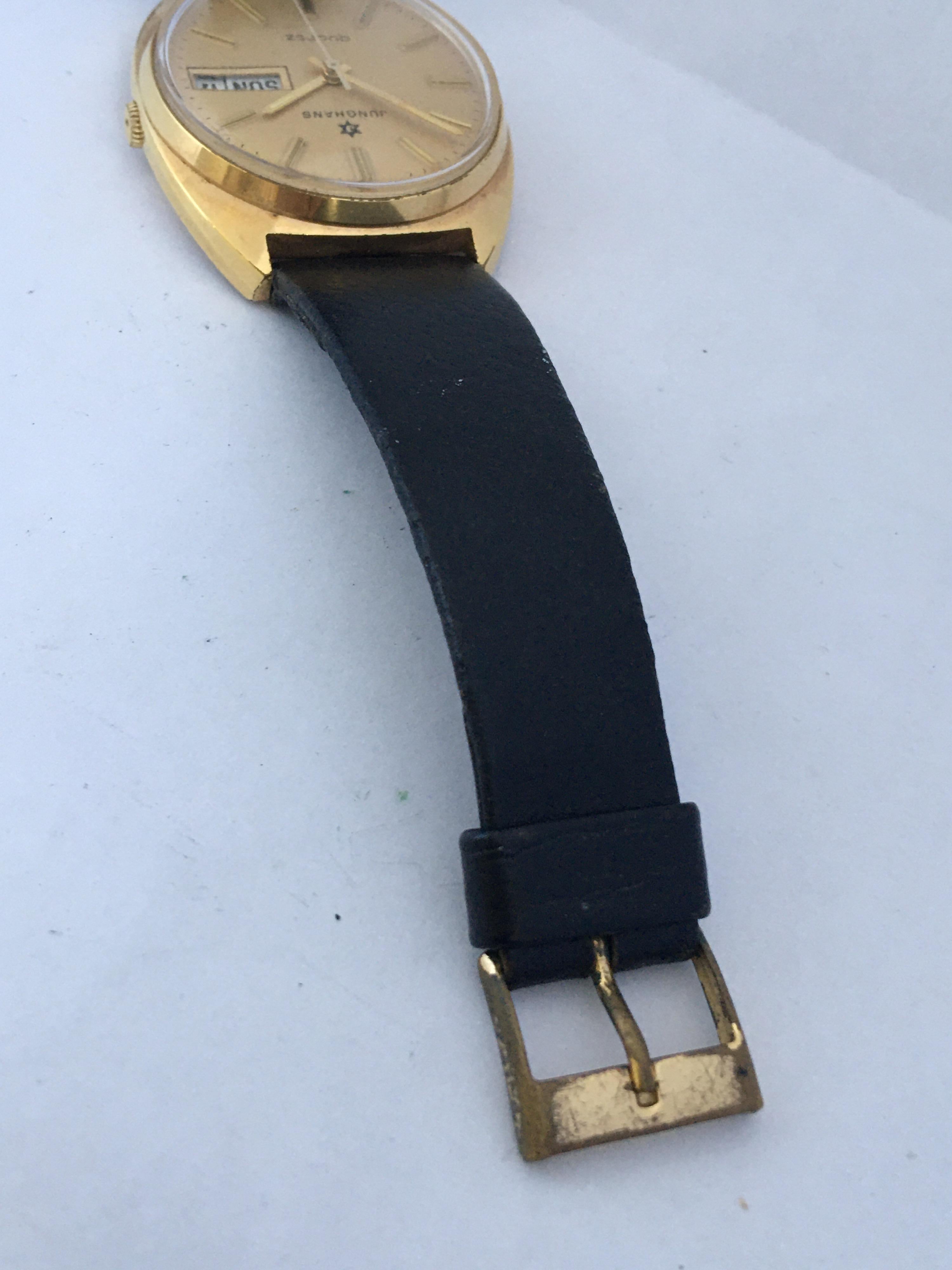 Vintage 1970s Gold-Plated Junghans Quartz Gents Watch In Good Condition For Sale In Carlisle, GB