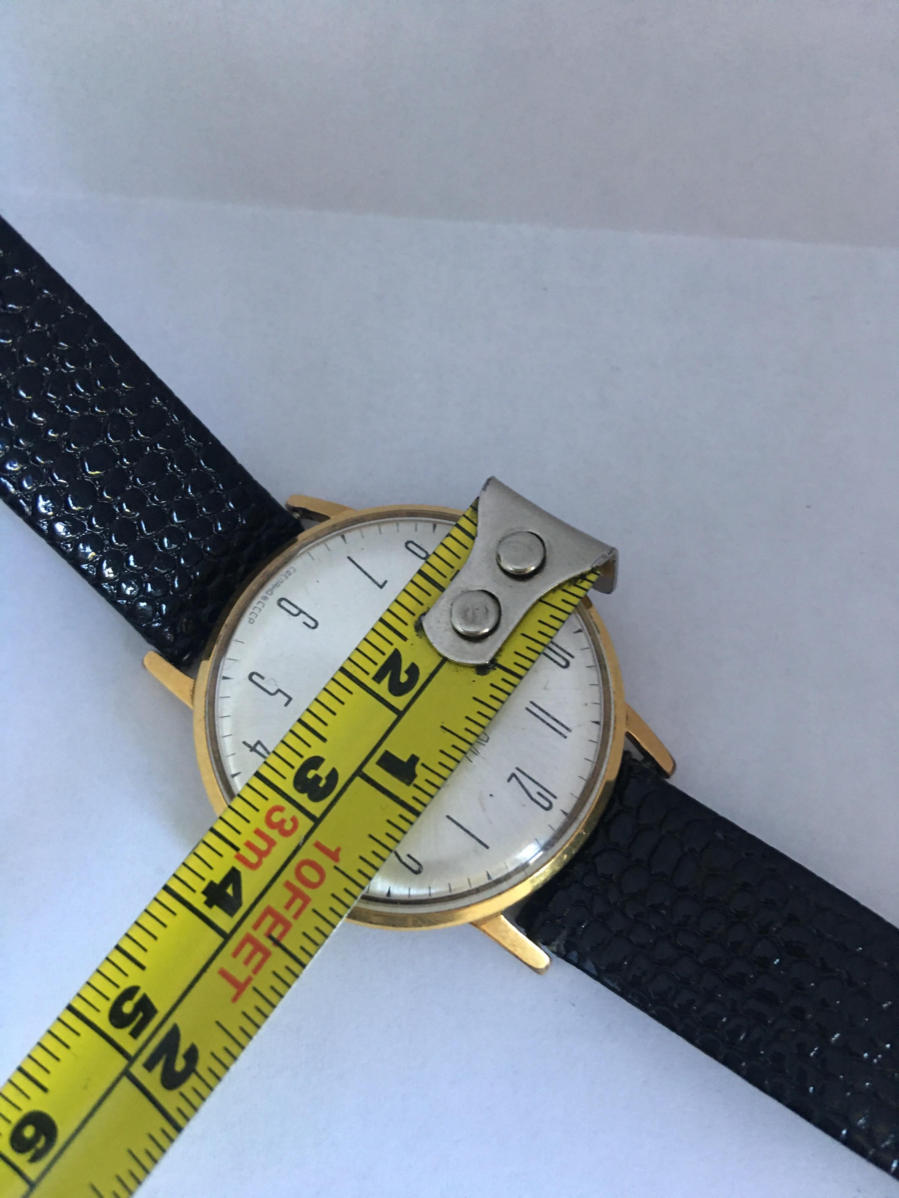 Vintage 1970s Gold-Plated Mechanical Watch For Sale 4