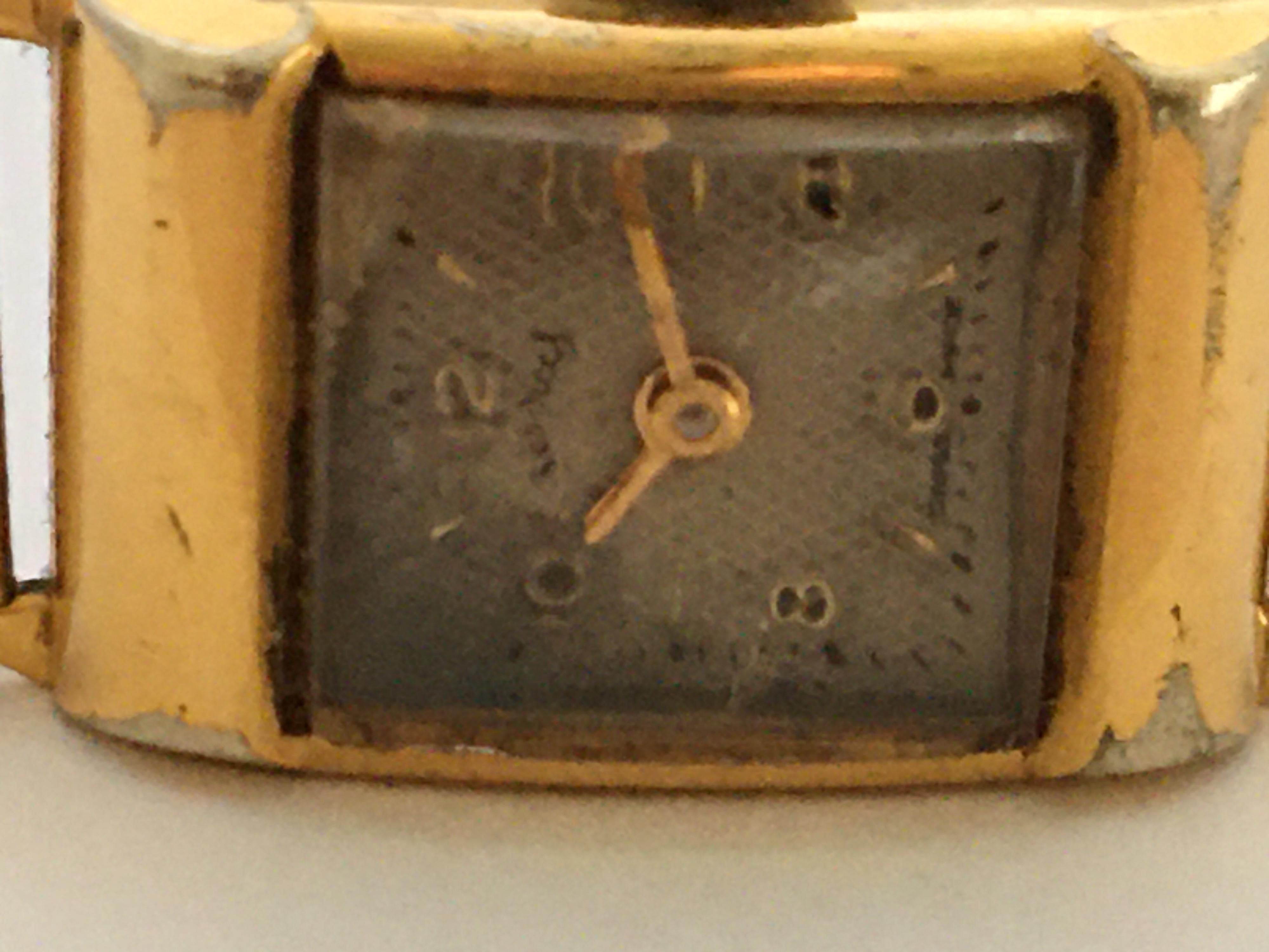 Women's Vintage 1970s Gold-Plated Services Ladies Mechanical Watch For Sale