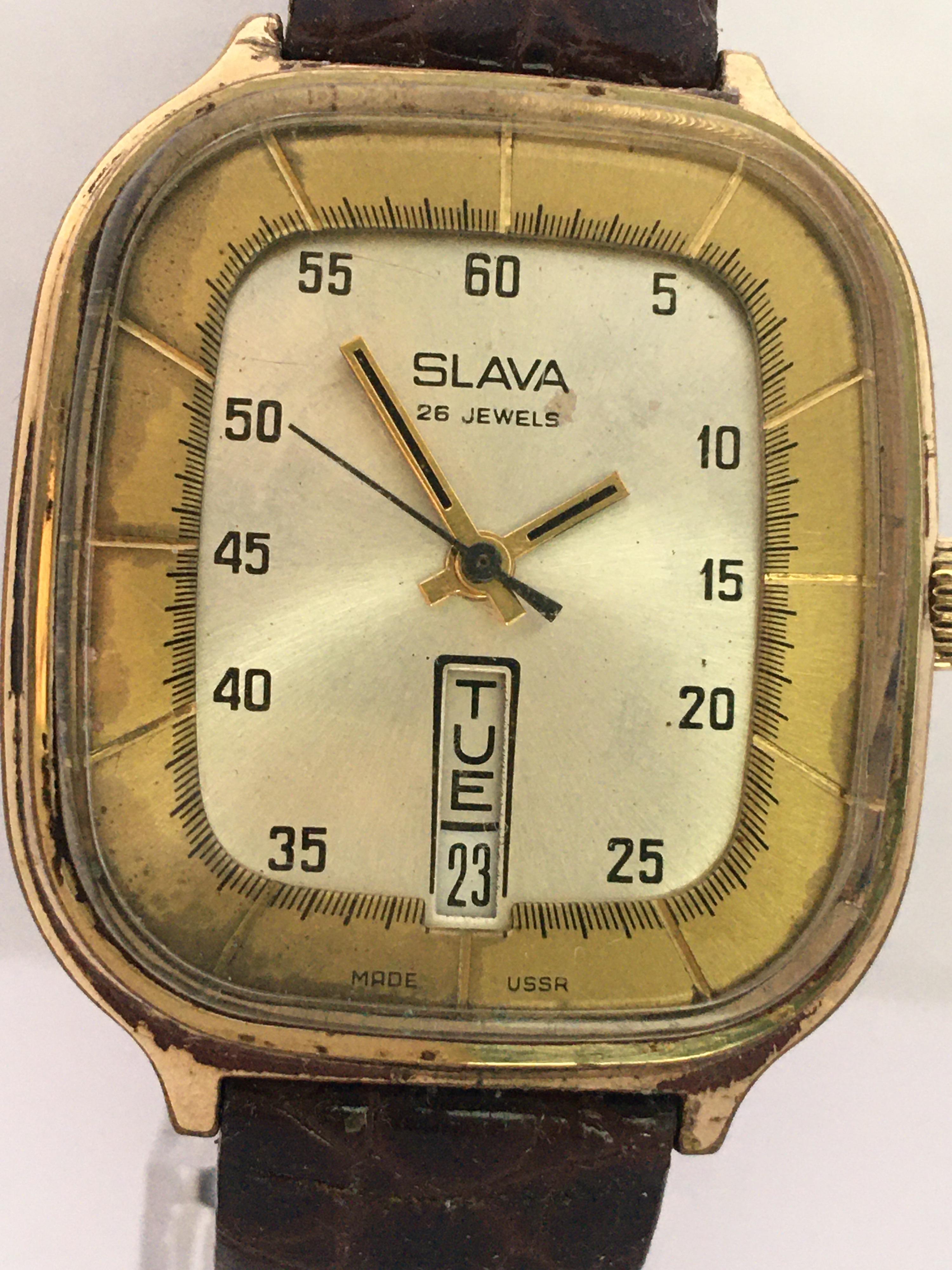 Vintage 1970s Gold-Plated Slava 26 Jewels Date Mechanical Gents Watch In Good Condition For Sale In Carlisle, GB