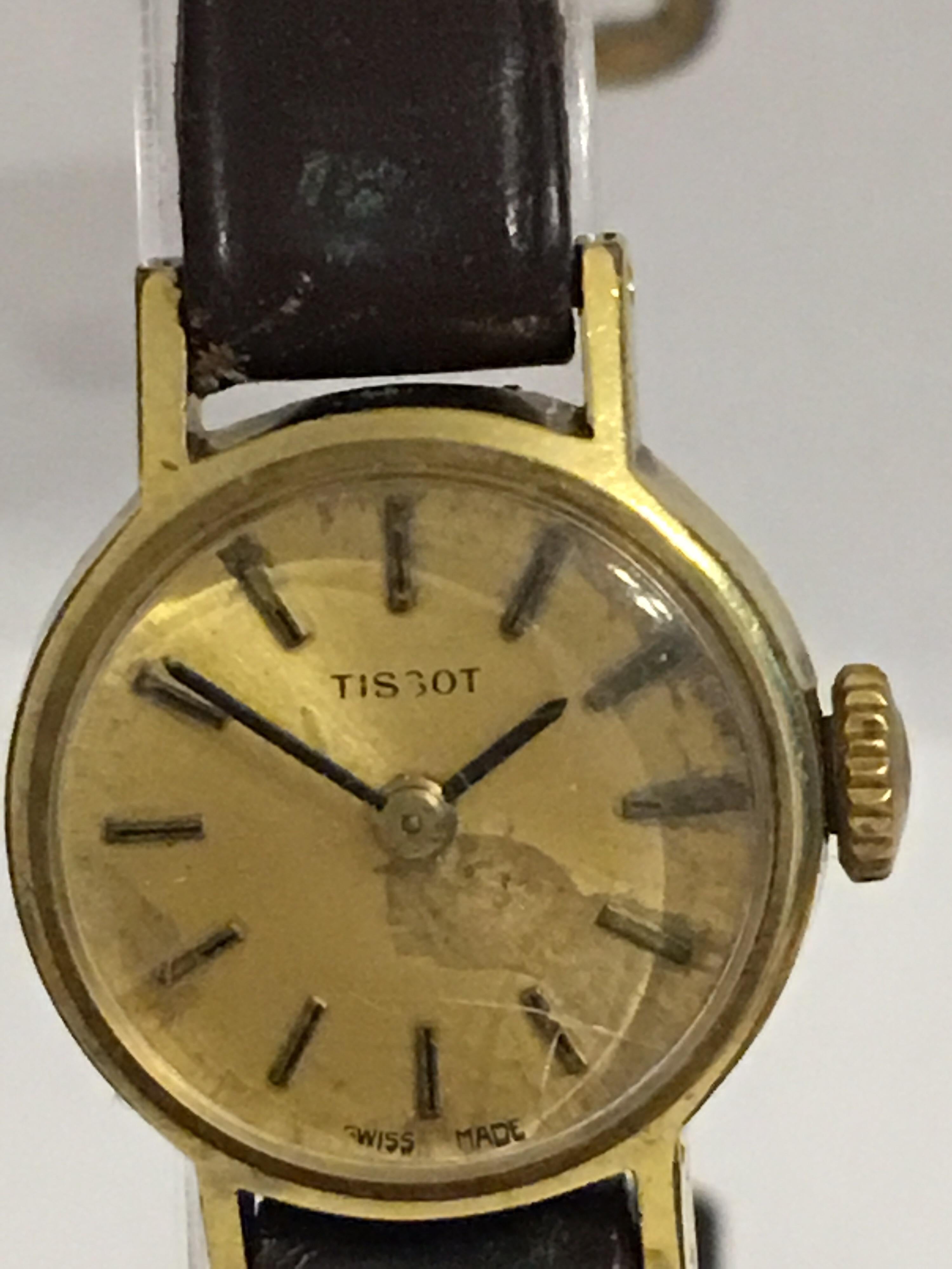 Vintage 1970s Gold-Plated TISSOT Ladies Wristwatch For Sale 2