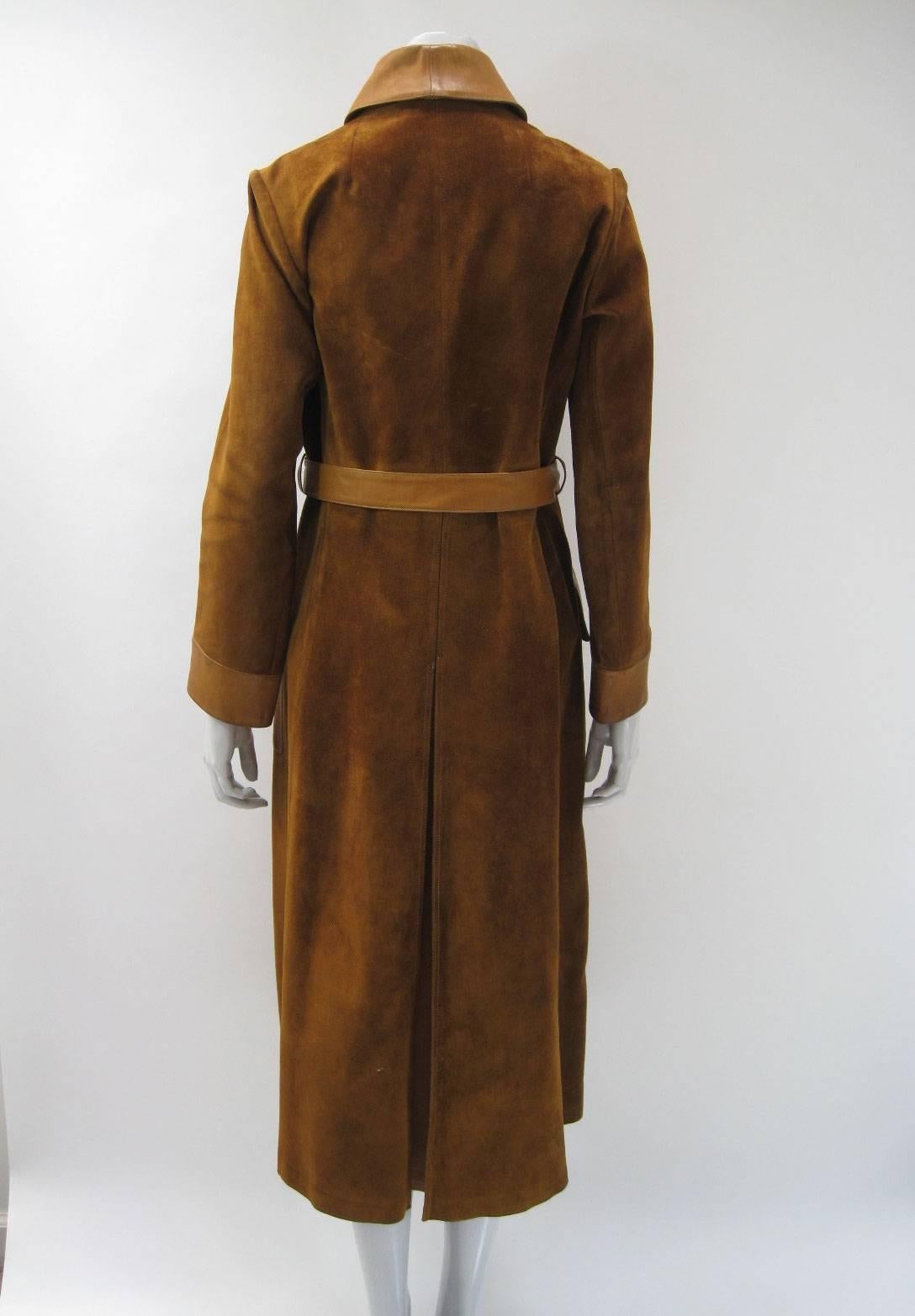 Vintage 1970s Gucci Tan Suede Leather Trim Coat with Tiger Hardware  1