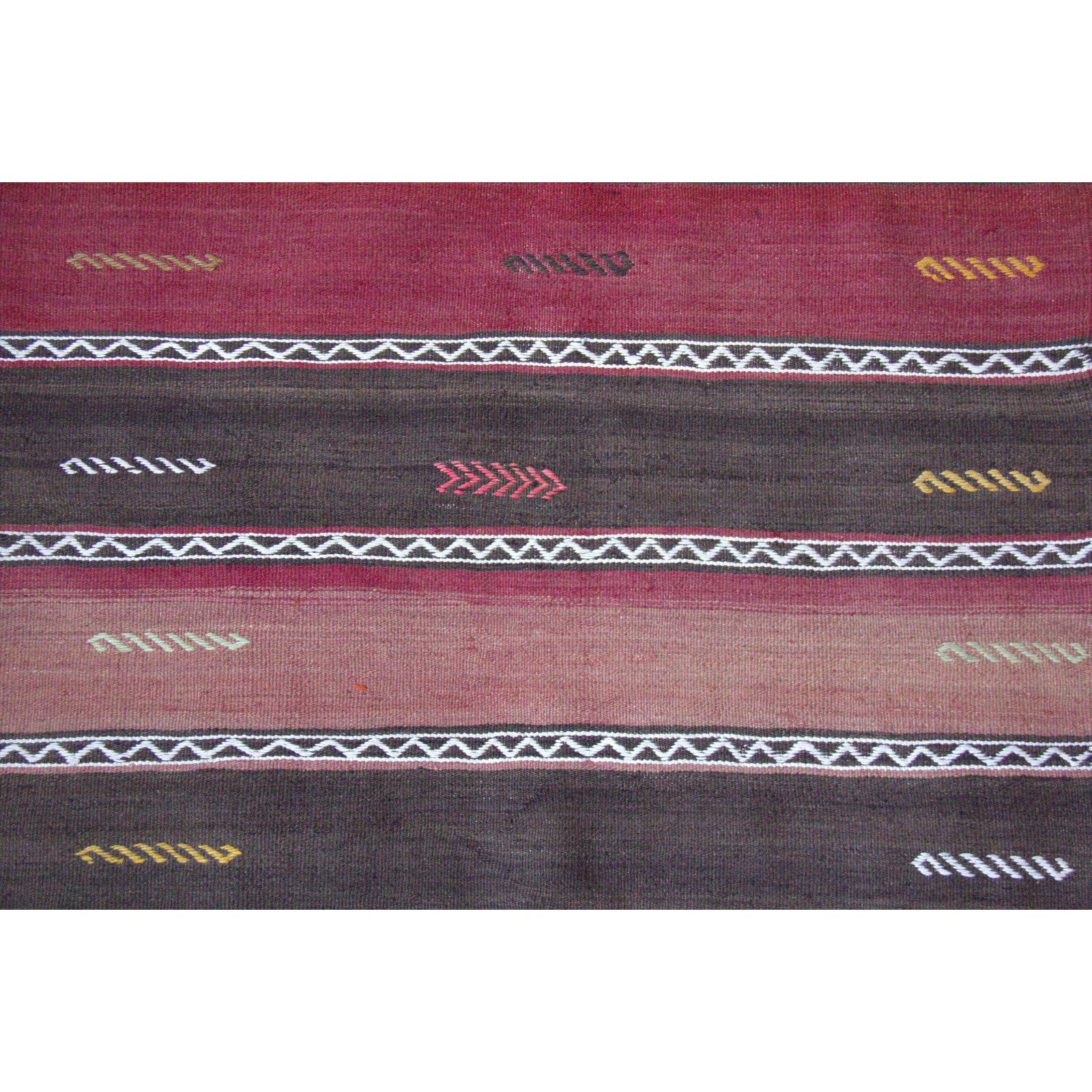 Wool Vintage 1970s Handwoven Anatolian Turkish Kilim Rug For Sale