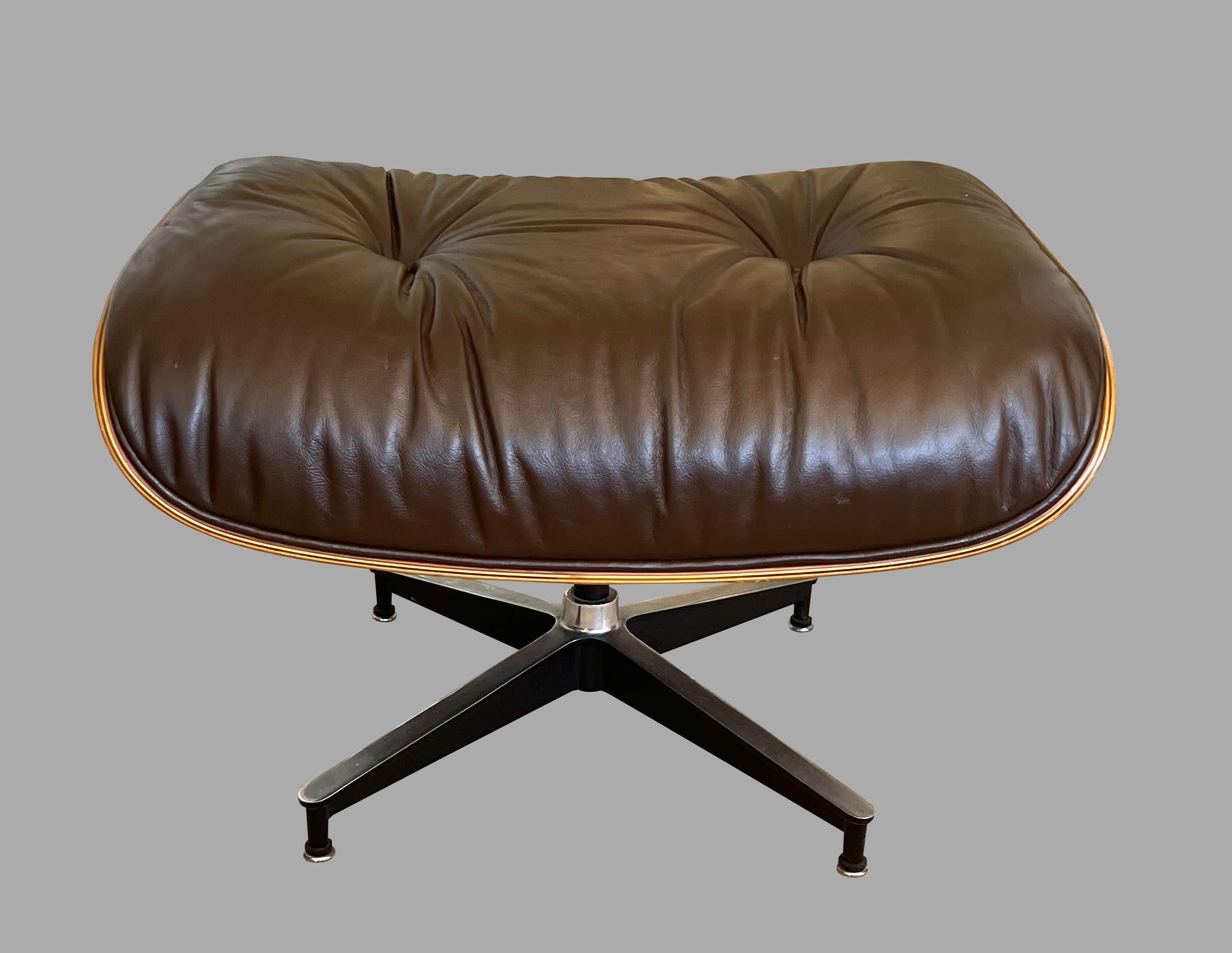 Mid-Century Modern Brown Leather Herman Miller Eames 670 Chair and Matching 671 Ottoman Circa 1979
