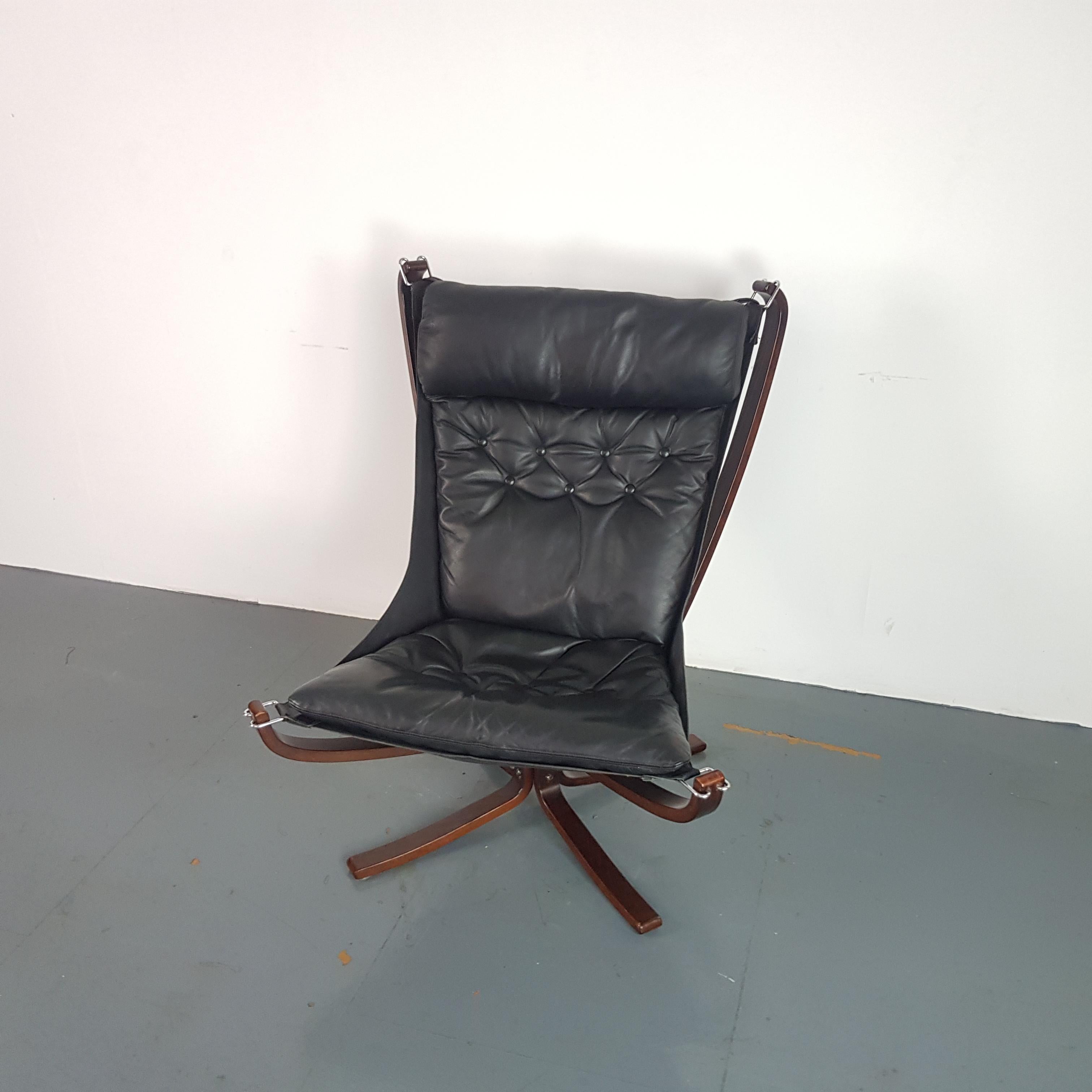20th Century Vintage 1970s High Back Black Leather Falcon Chair Designed by Sigurd Resell