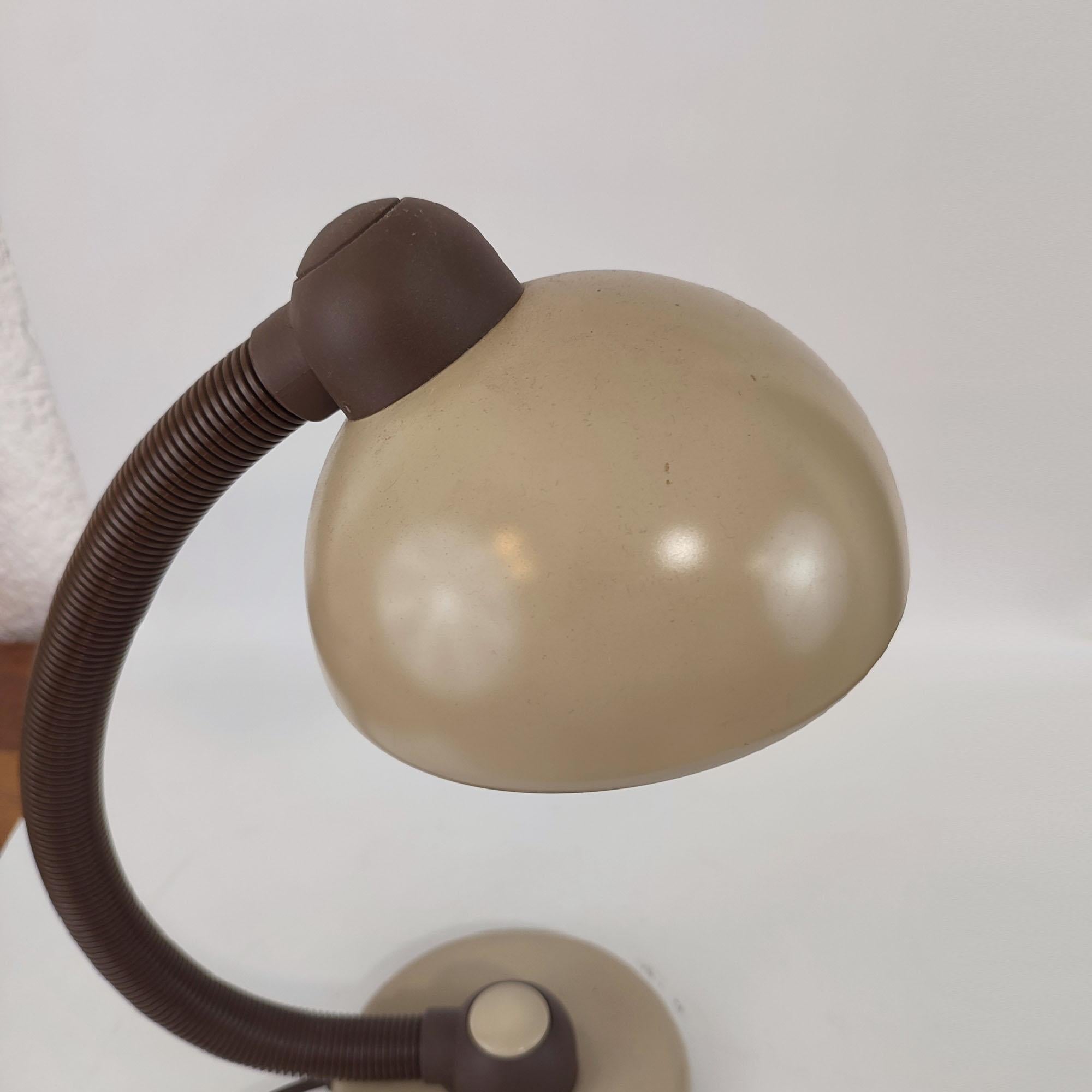 Lámpara de mesa vintage Hustadt Leuchten de los años 70 - Diseño modernista de Alemania Occidental finales del siglo XX en venta