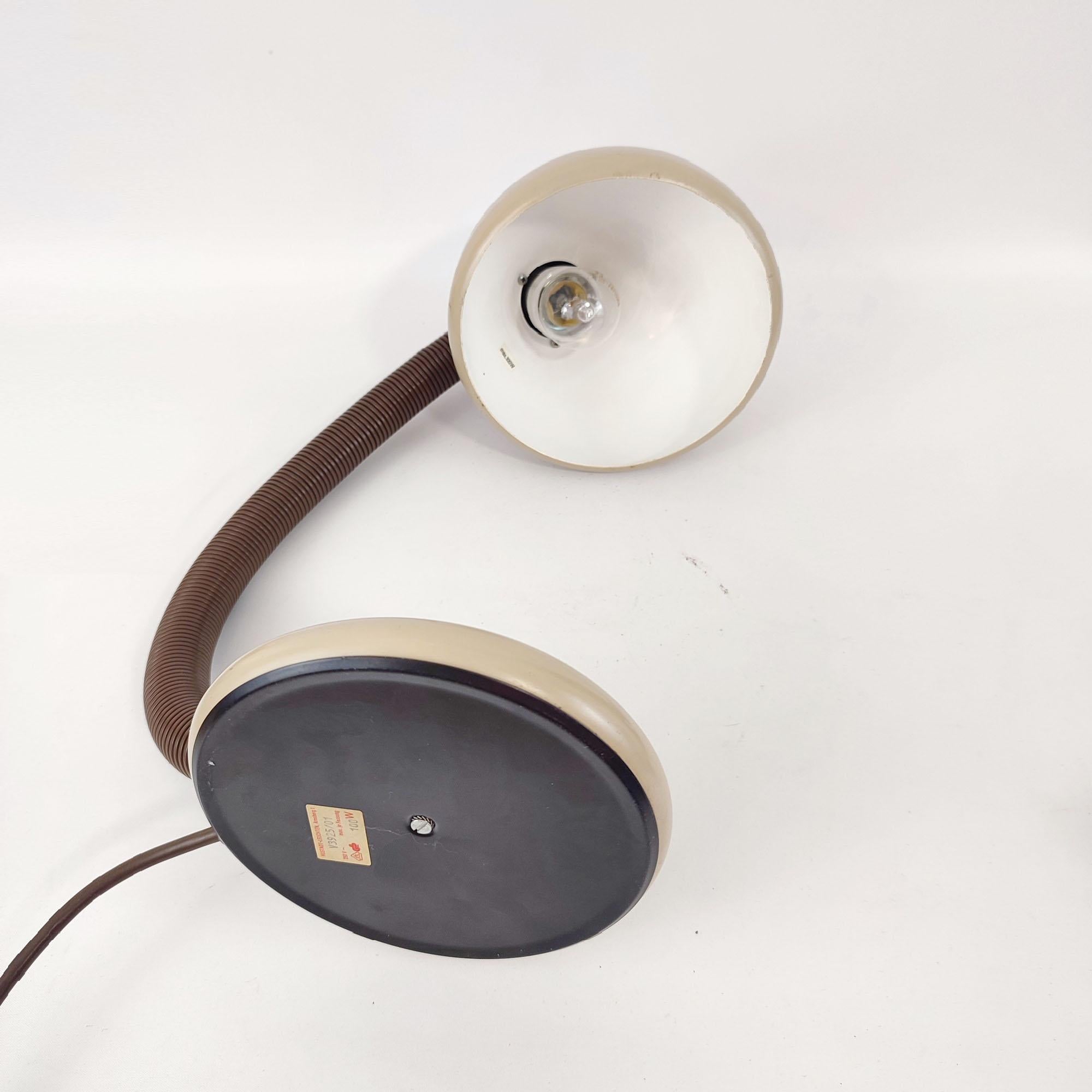 Lámpara de mesa vintage Hustadt Leuchten de los años 70 - Diseño modernista de Alemania Occidental en venta 1