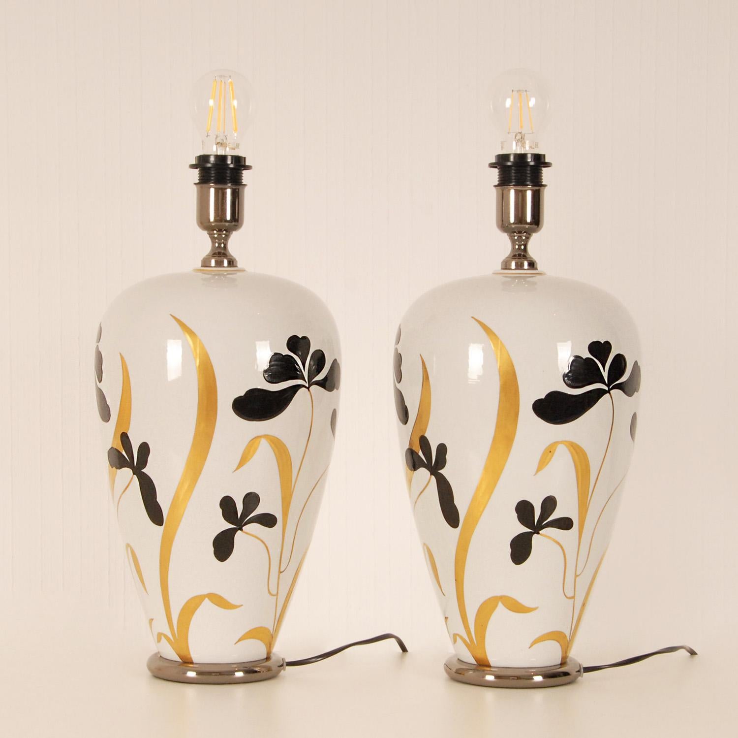 Hand-Crafted Vintage 1970s Italian Ceramic Vase Lamps Gold Black White Porcelain, a Pair For Sale