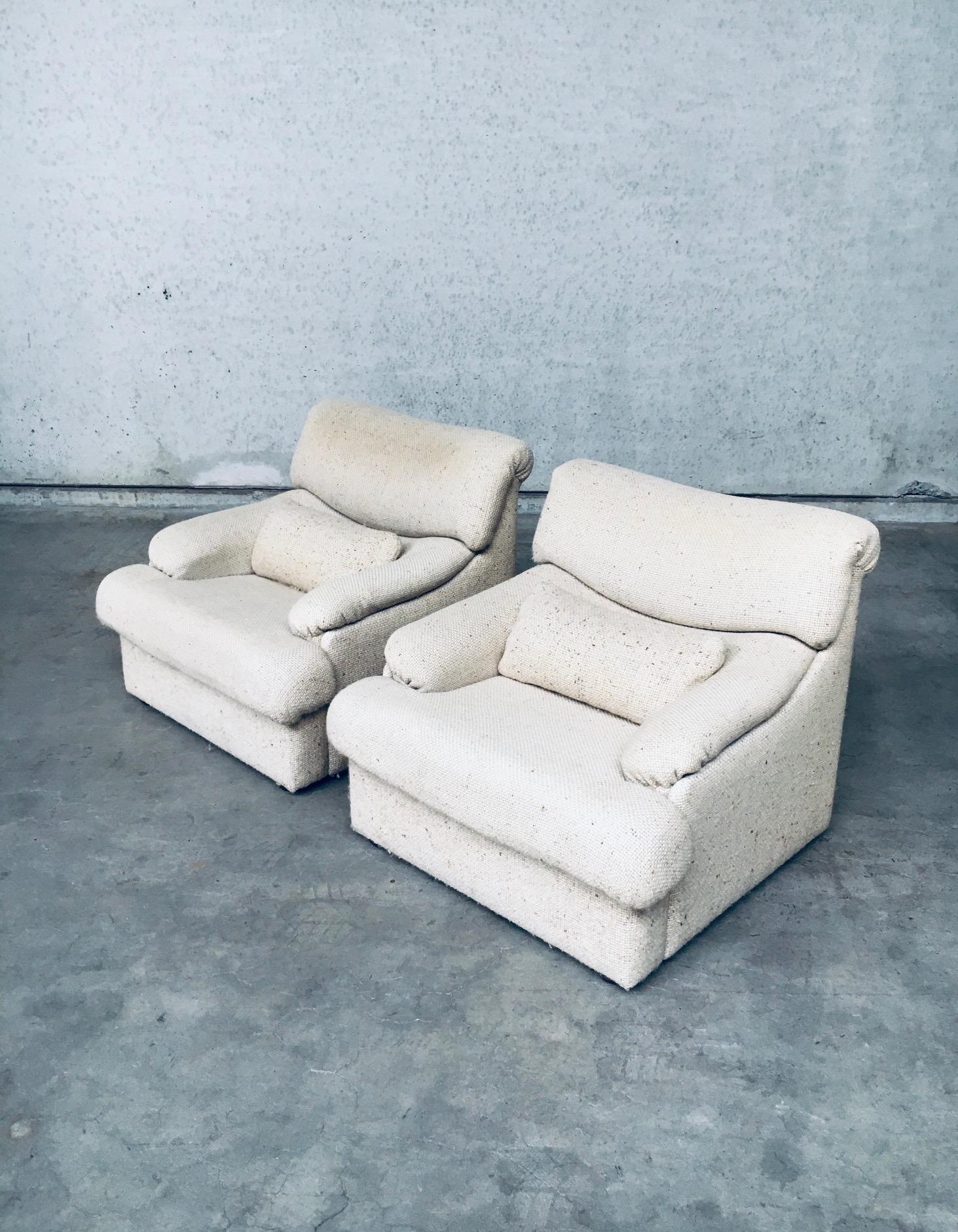 Mid-Century Modern Vintage 1970's Italian Design Boucle Lounge Chair & Ottoman Set