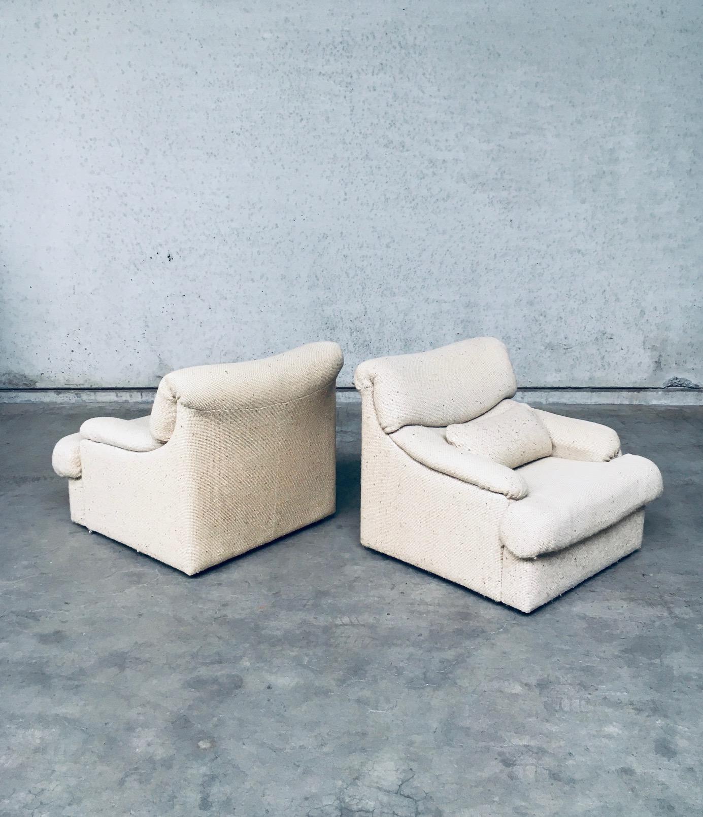 Late 20th Century Vintage 1970's Italian Design Boucle Lounge Chair & Ottoman Set