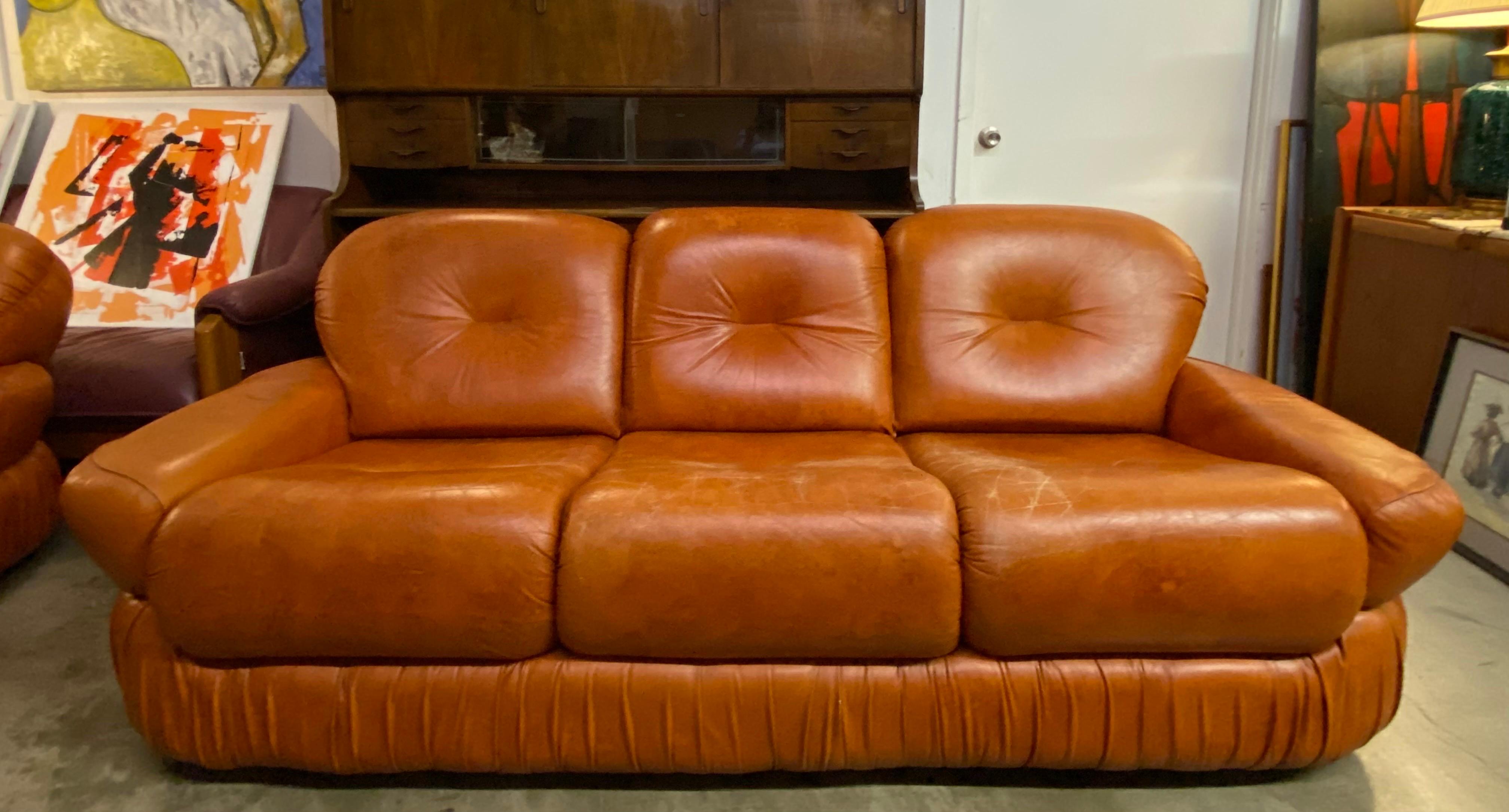Vintage 1970s Italian Leather Sofa 2