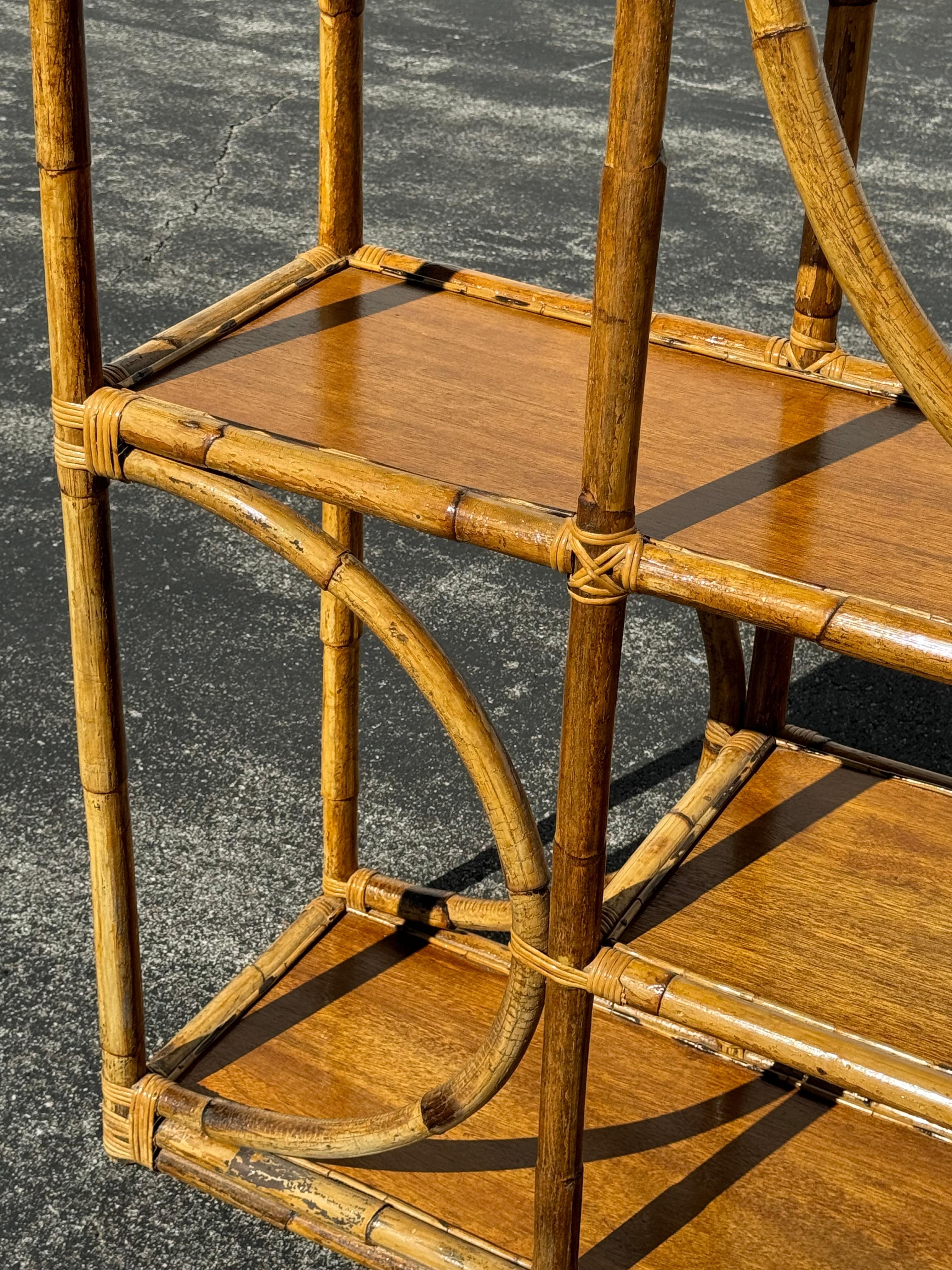Vintage 1970s Large 2 Piece Hollywood Regency Bamboo Étagère with Wood Shelves im Angebot 12