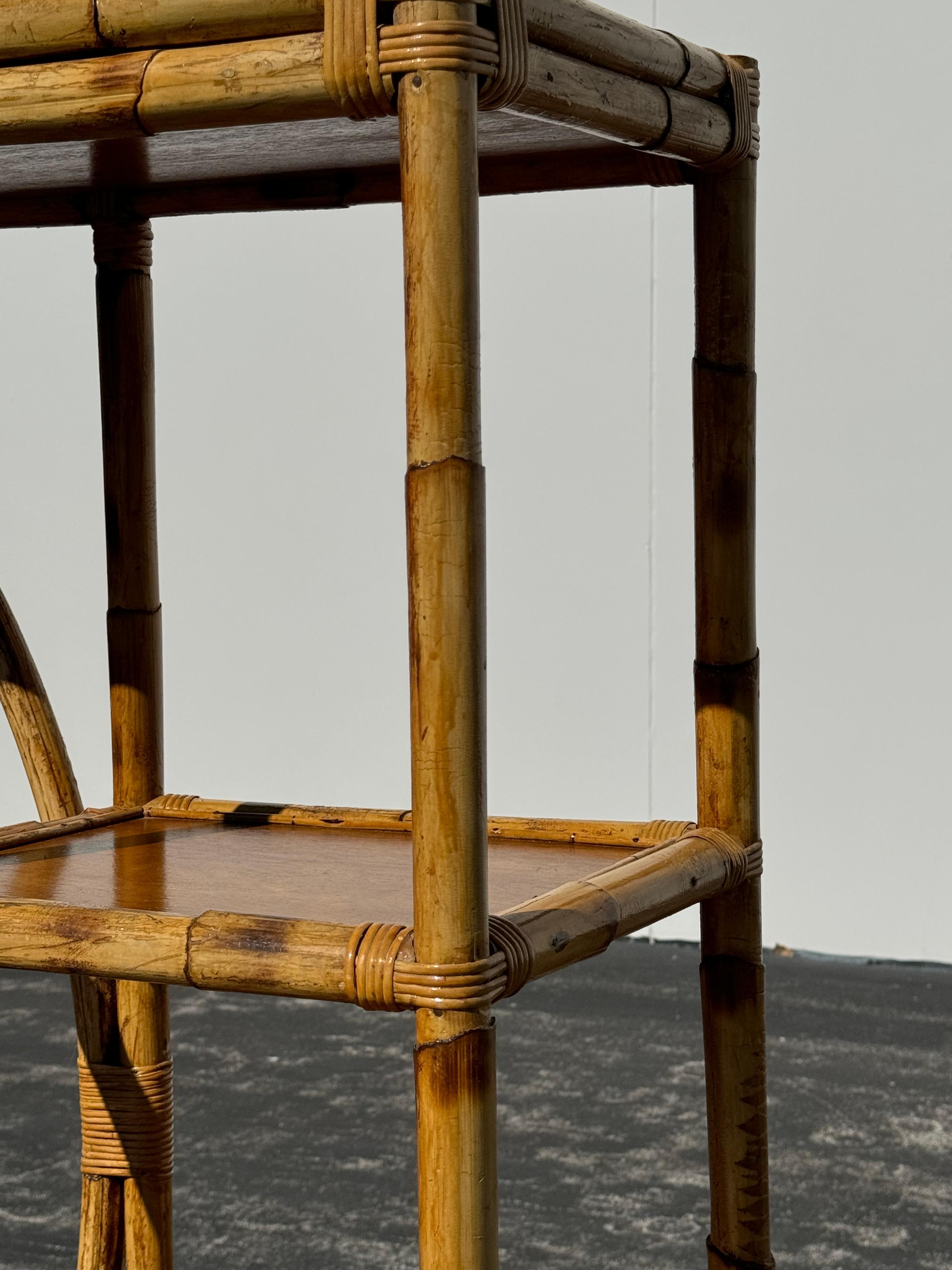 Vintage 1970s Large 2 Piece Hollywood Regency Bamboo Étagère with Wood Shelves im Angebot 13