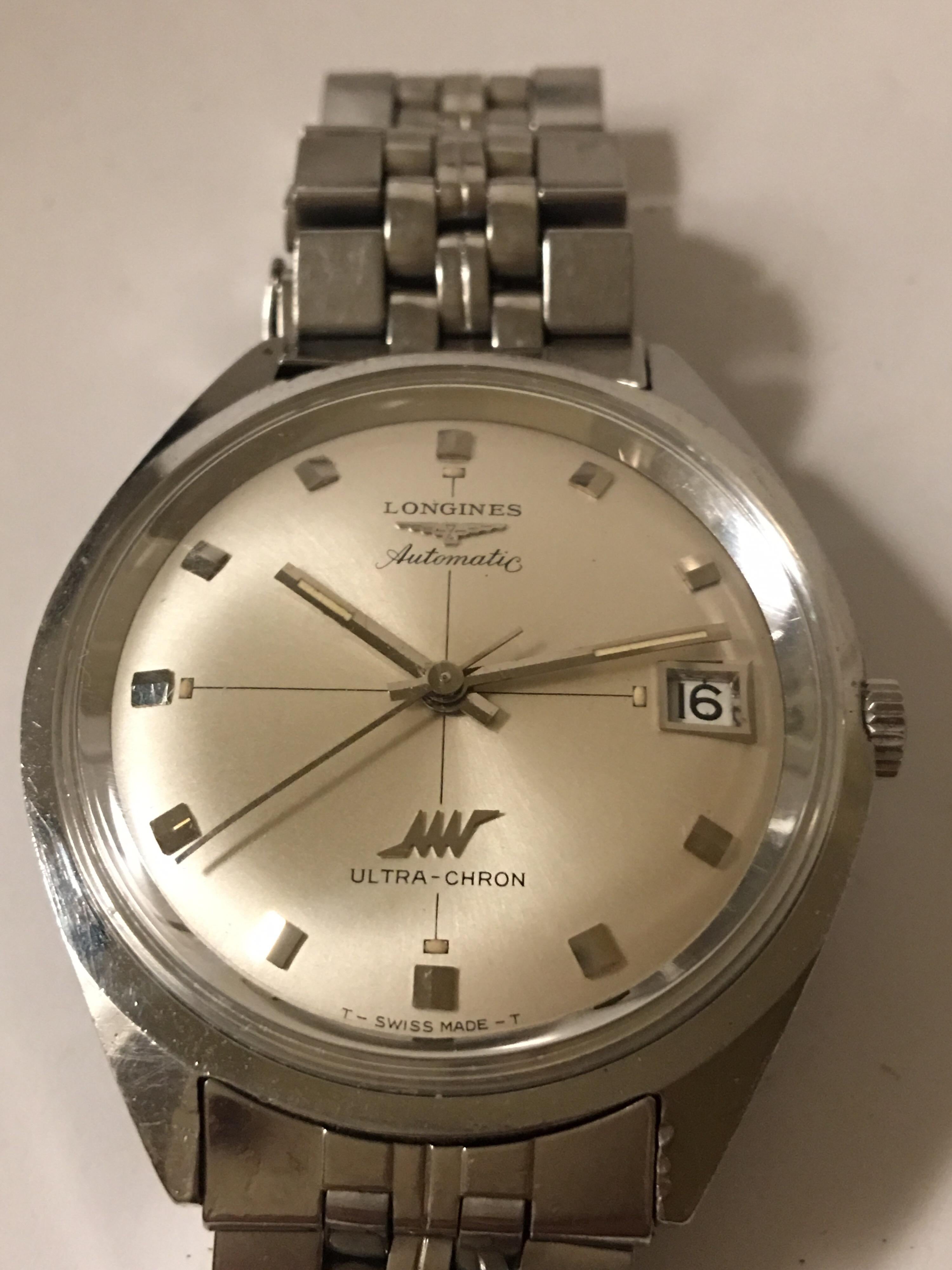 Vintage 1970s Longines Automatic Ultra-Chron Wristwatch For Sale 1