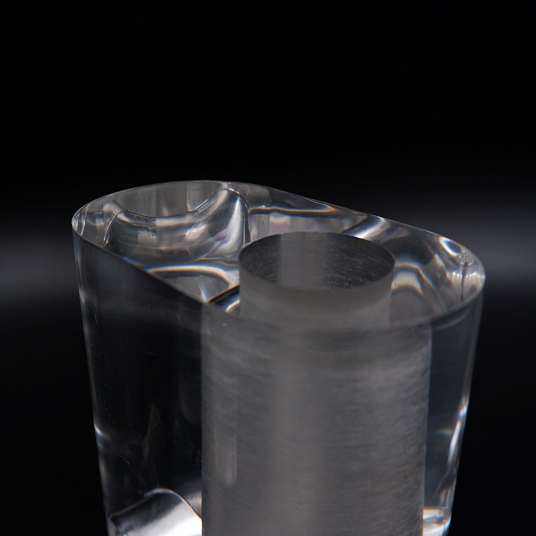 20th Century Vintage 1970s Lucite Soliflor Vase For Sale