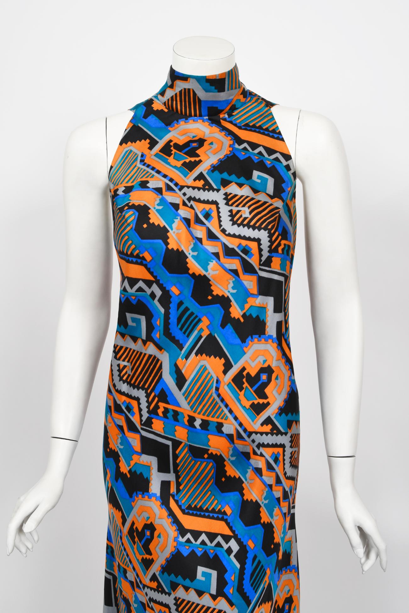 Women's Vintage 1970's Madame Grès Haute Couture Graphic Print Silk Gown & Hooded Shawl For Sale