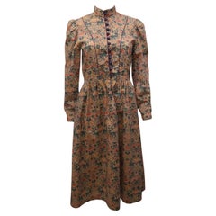 Robe à fleurs Marion Donaldson vintage des années 1970