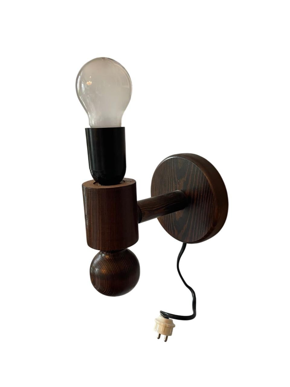 Vintage 1970 Markslöjd, Suède - Lampes murales - Lot de 5 - Pin teinté Bon état - En vente à Stockholm, SE