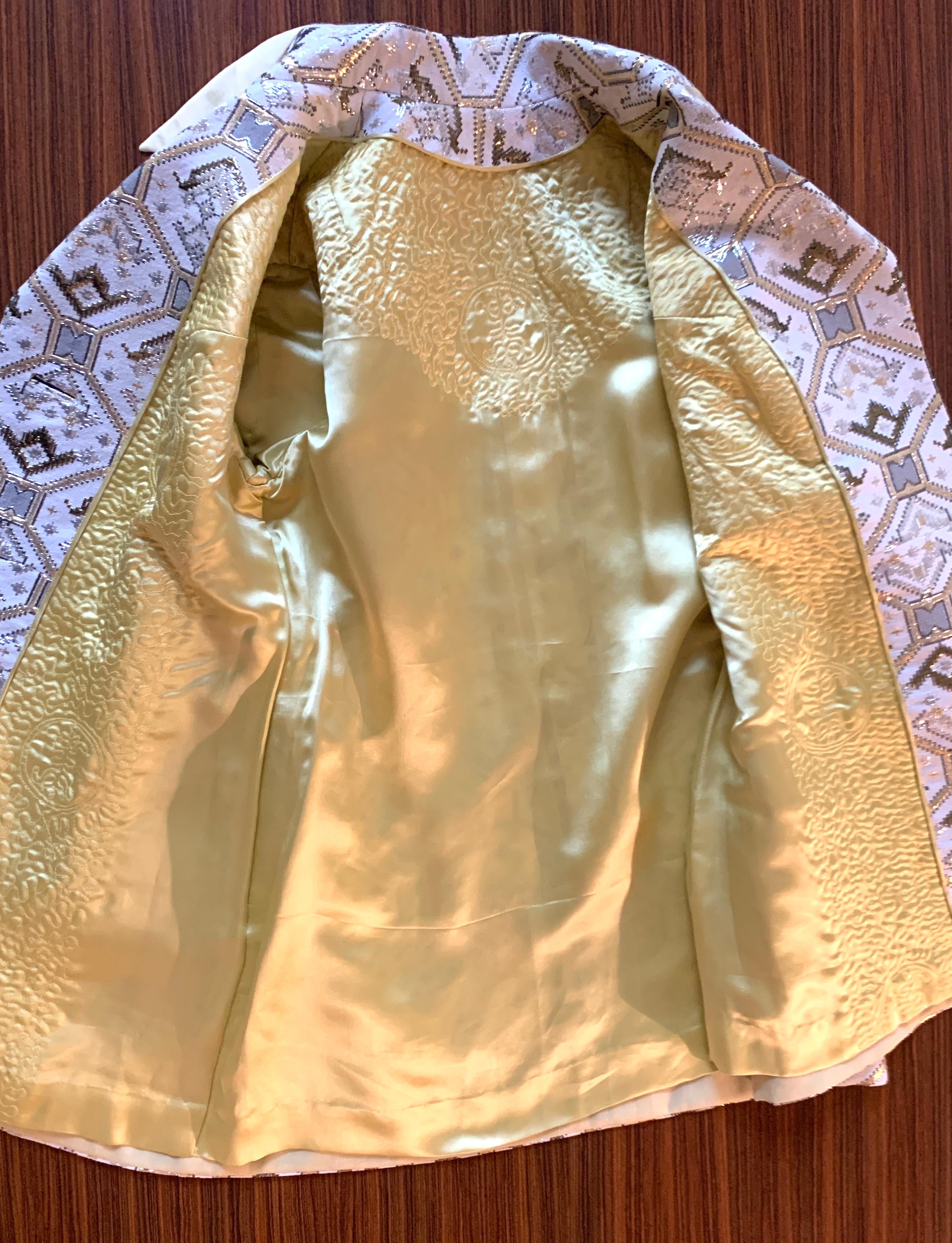 Vintage 1970s Metallic Silver Gold and White Brocade Coat and Dress Set  For Sale 4