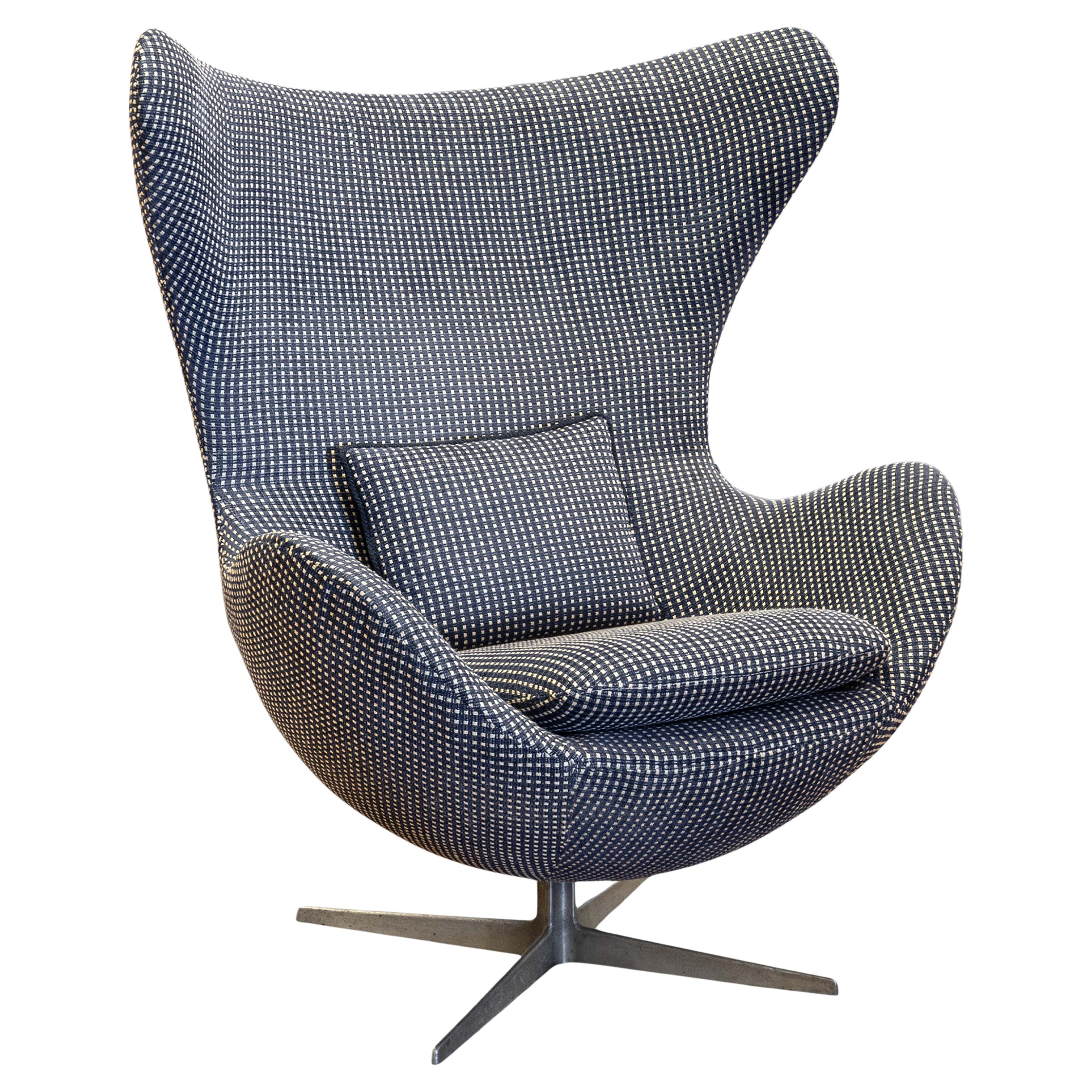 Vintage 1970s Mid Century Modern Arne Jacobsen Egg Chair Blue Checkered Fabric For Sale