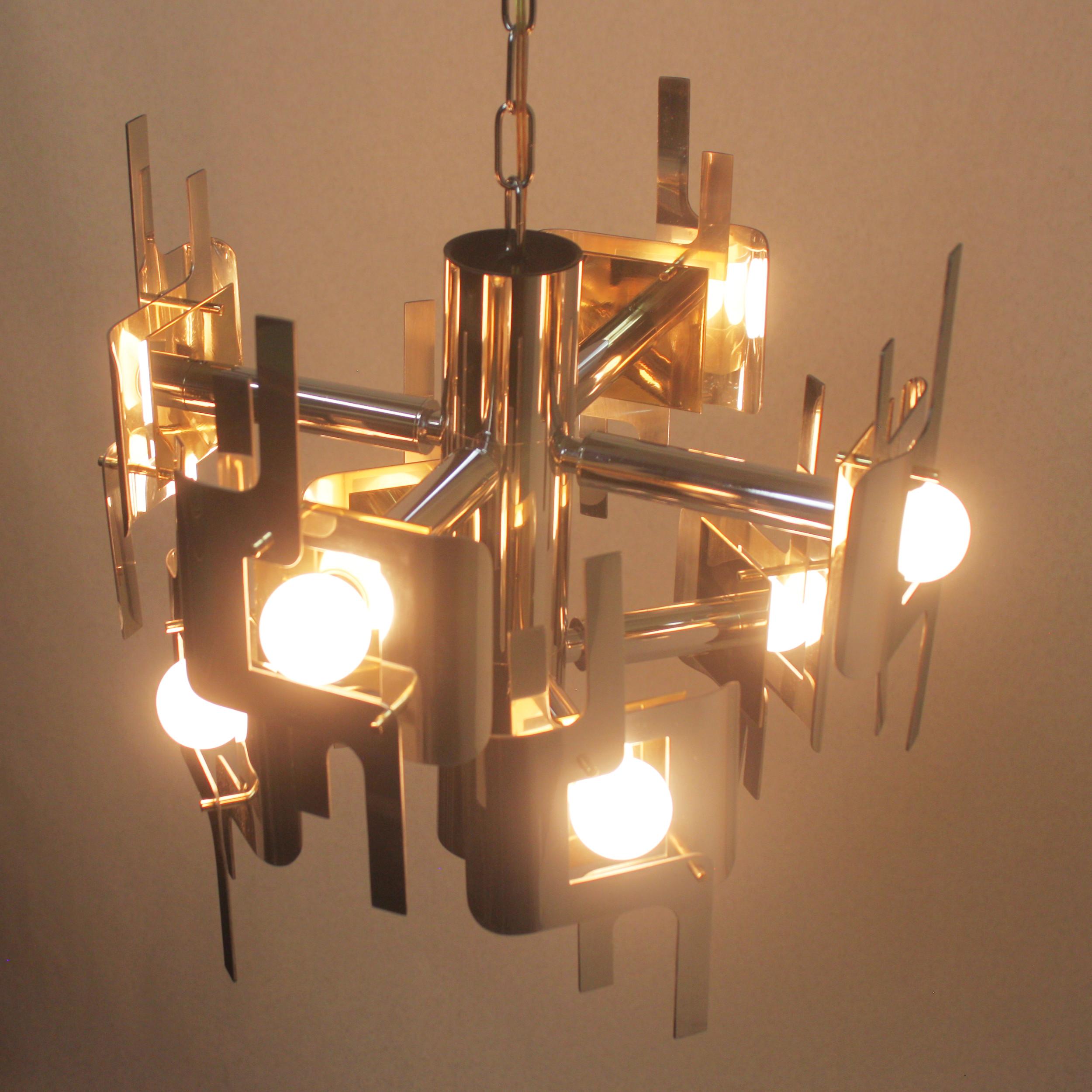 Vintage 1970s Mid-Century Modern Brass and Chrome Chandelier by Gaetano Sciolari 2