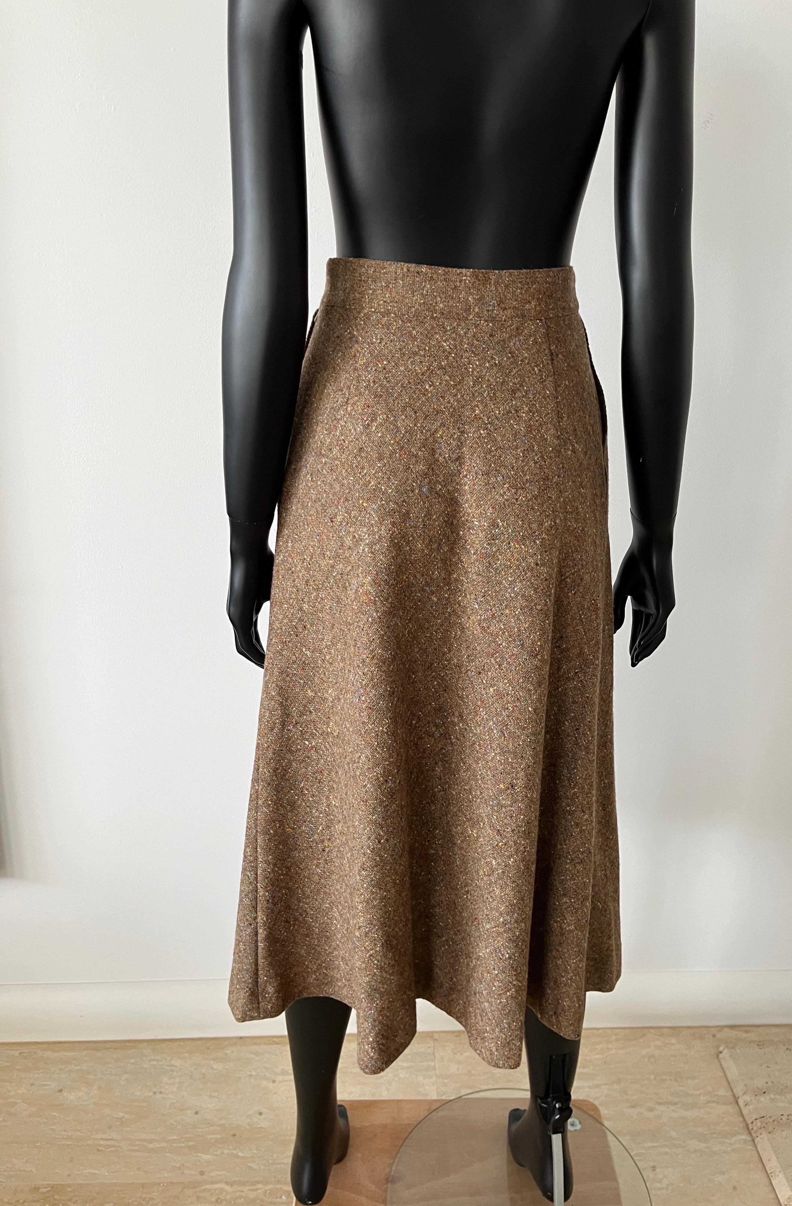 VINTAGE 1970’S MISSONI wool tweed  A-Line Skirt -  Never been Worn For Sale 3