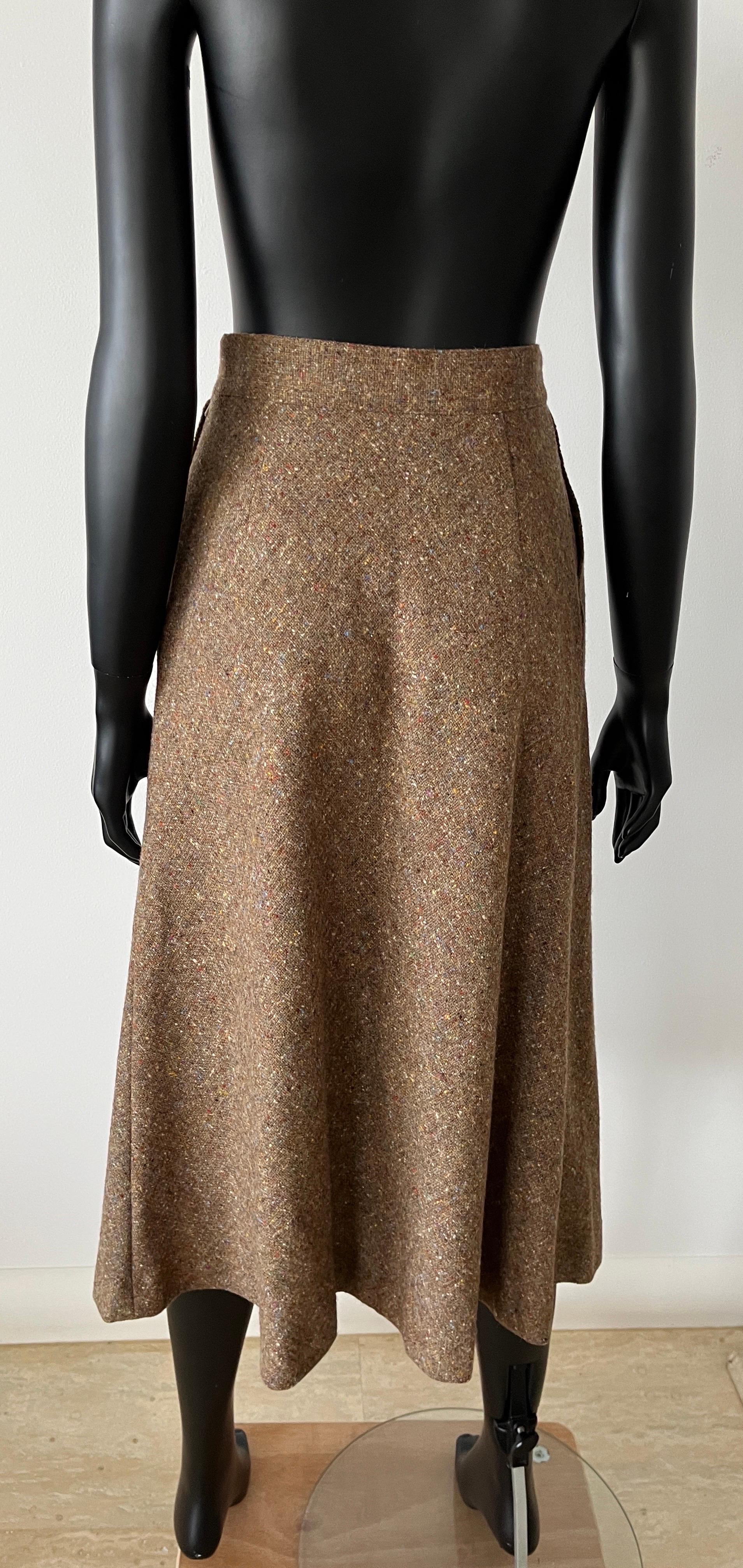 VINTAGE 1970’S MISSONI wool tweed  A-Line Skirt -  Never been Worn For Sale 9