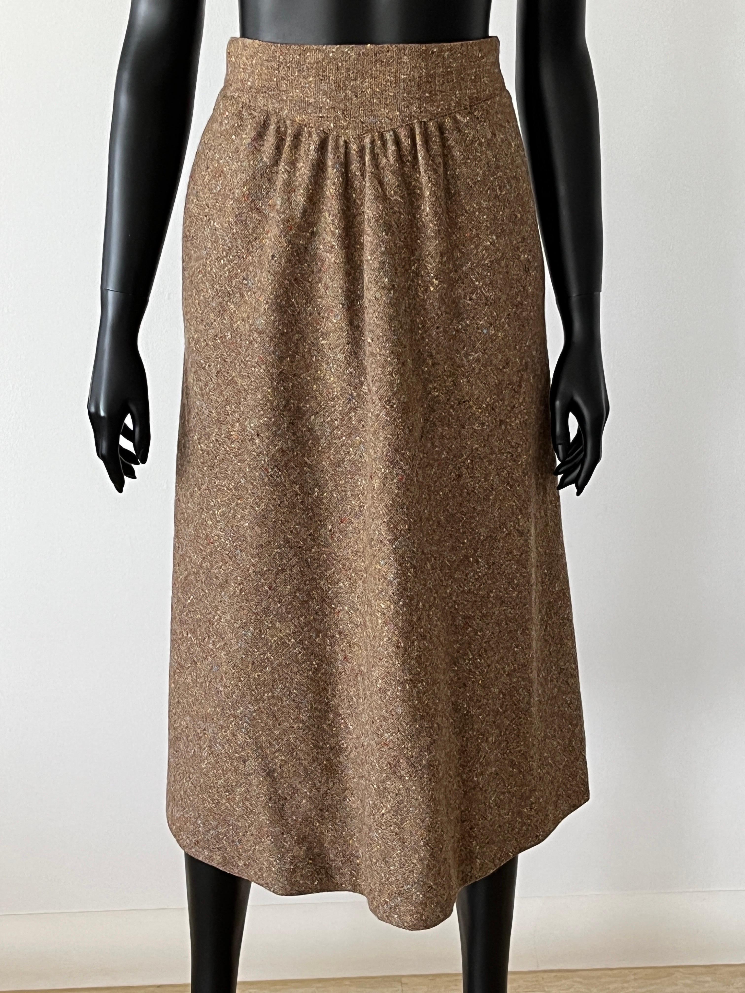 VINTAGE 1970’S MISSONI wool tweed  A-Line Skirt -  Never been Worn For Sale 10