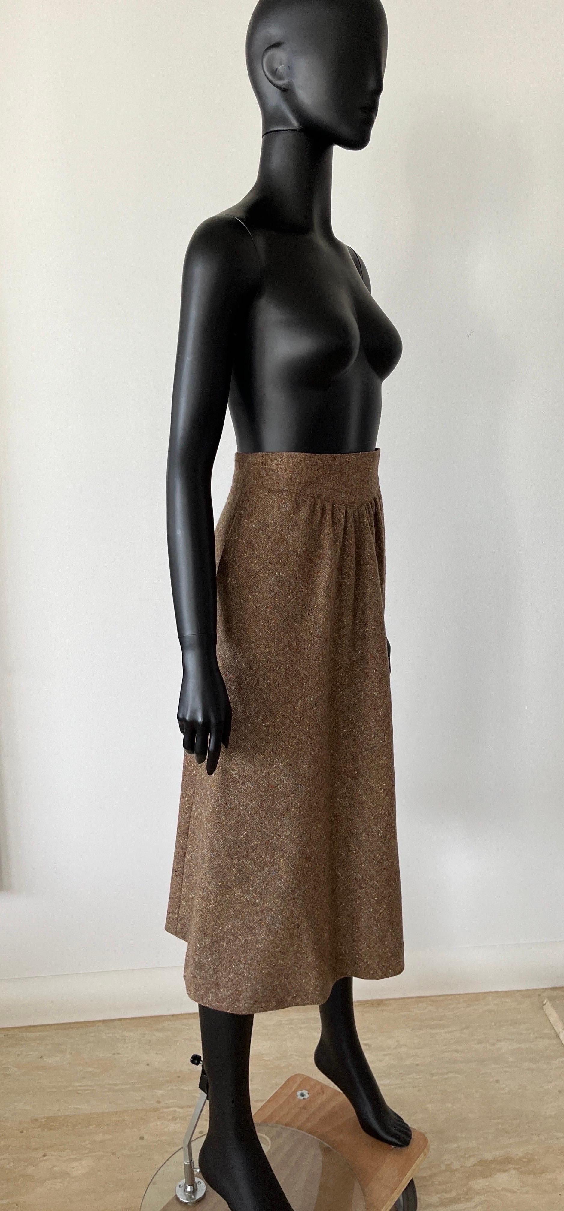 VINTAGE 1970's MISSONI laine tweed  Jupe A-Line -  Jamais porté en vente 2