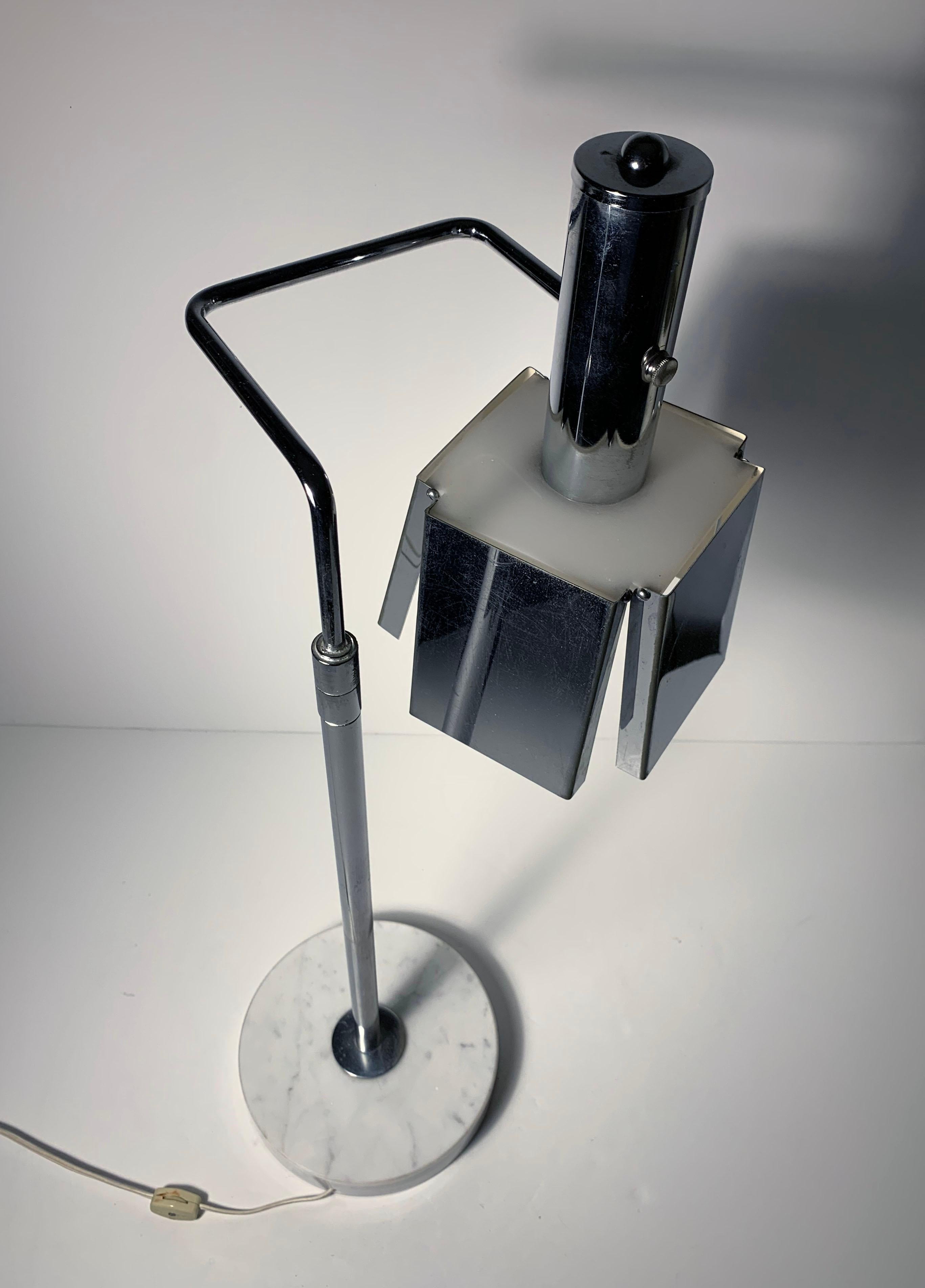 20th Century Vintage 1970s Modern Animated Lamp For Sale