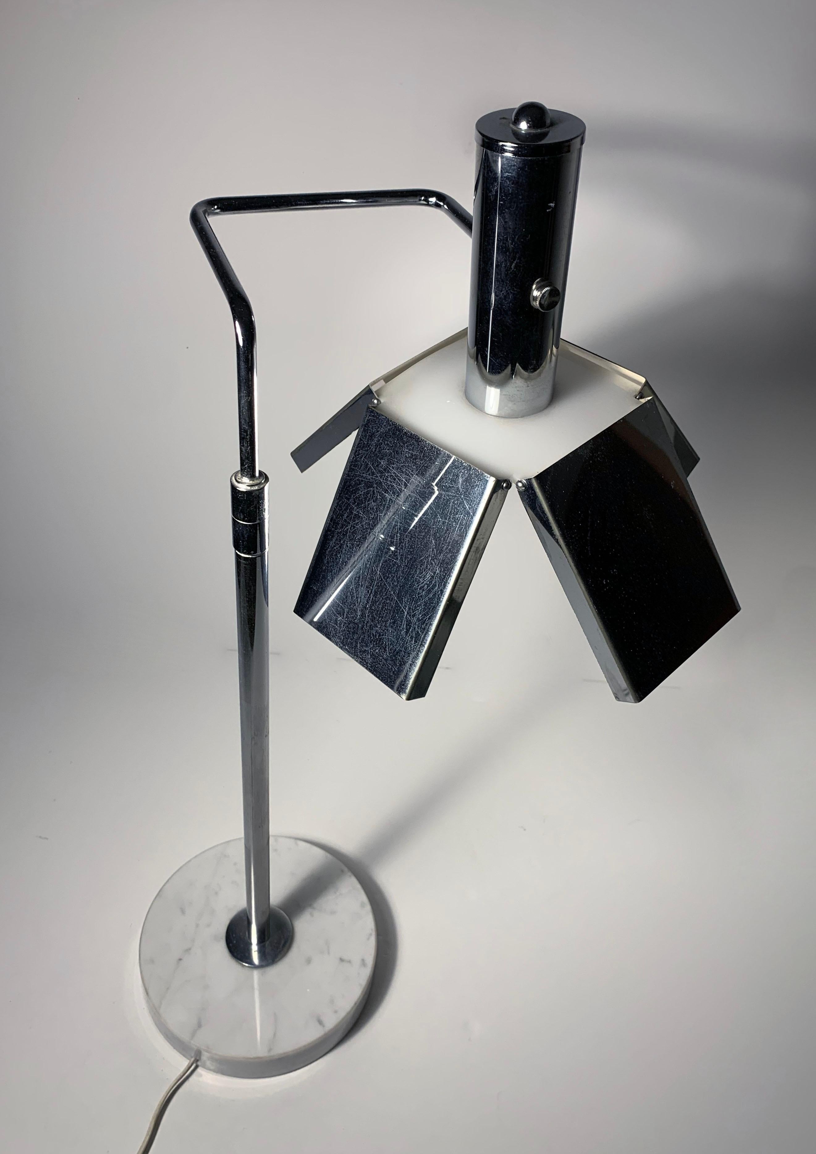 Vintage 1970s Modern Animated Lamp For Sale 1