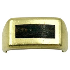 Vintage 1970's Modernist Heavy Solid 18K Gold and Wood Signet Ring